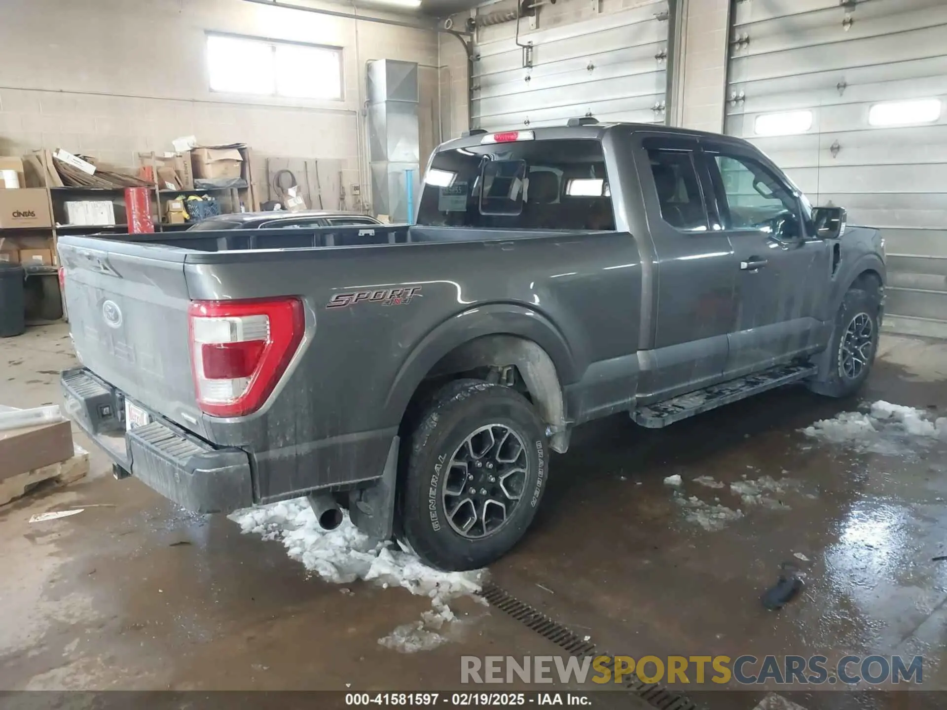 4 Photograph of a damaged car 1FTFX1E81MKD35918 FORD F-150 2021