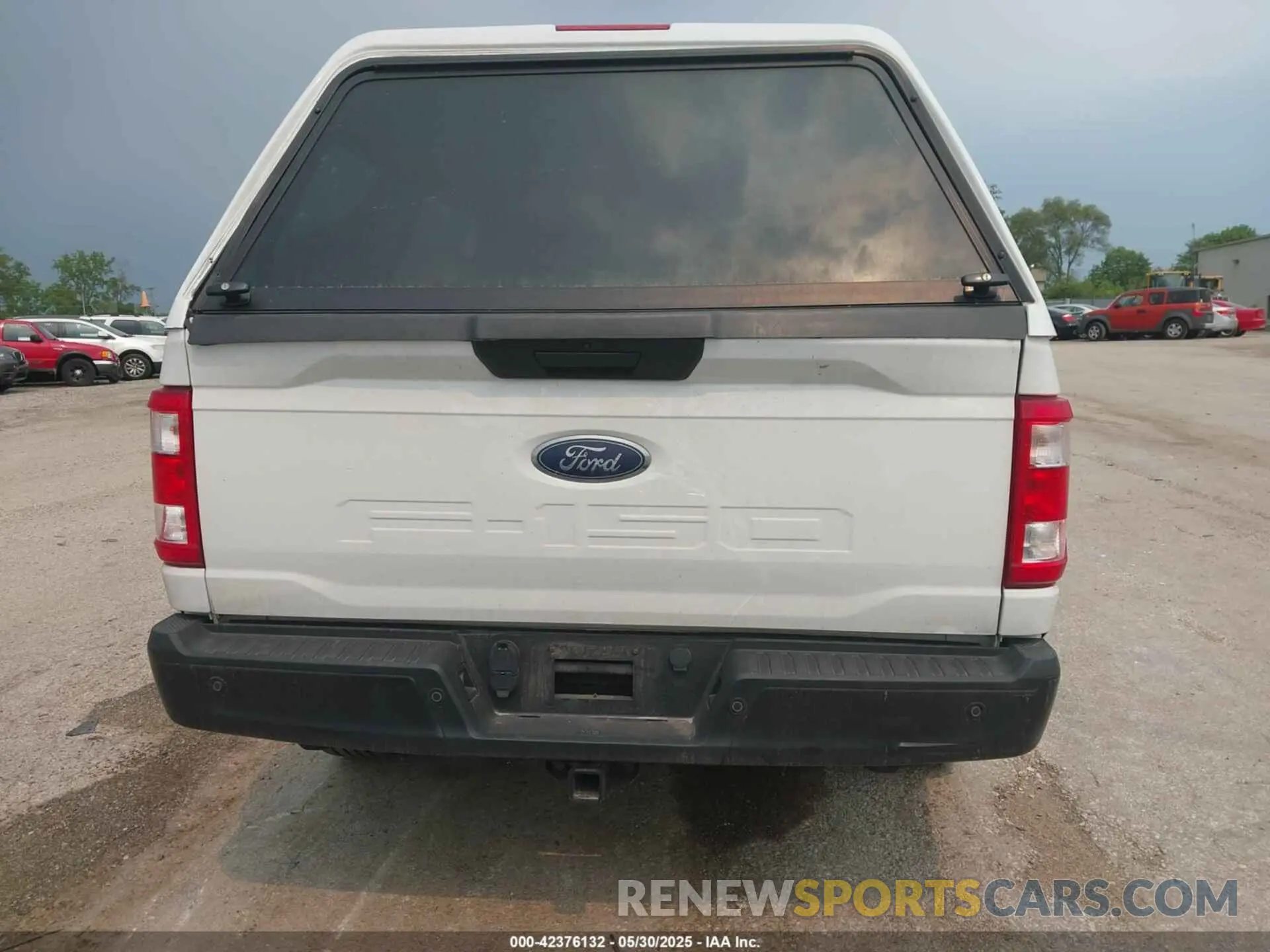 16 Photograph of a damaged car 1FTMF1CB6MKD46745 FORD F-150 2021