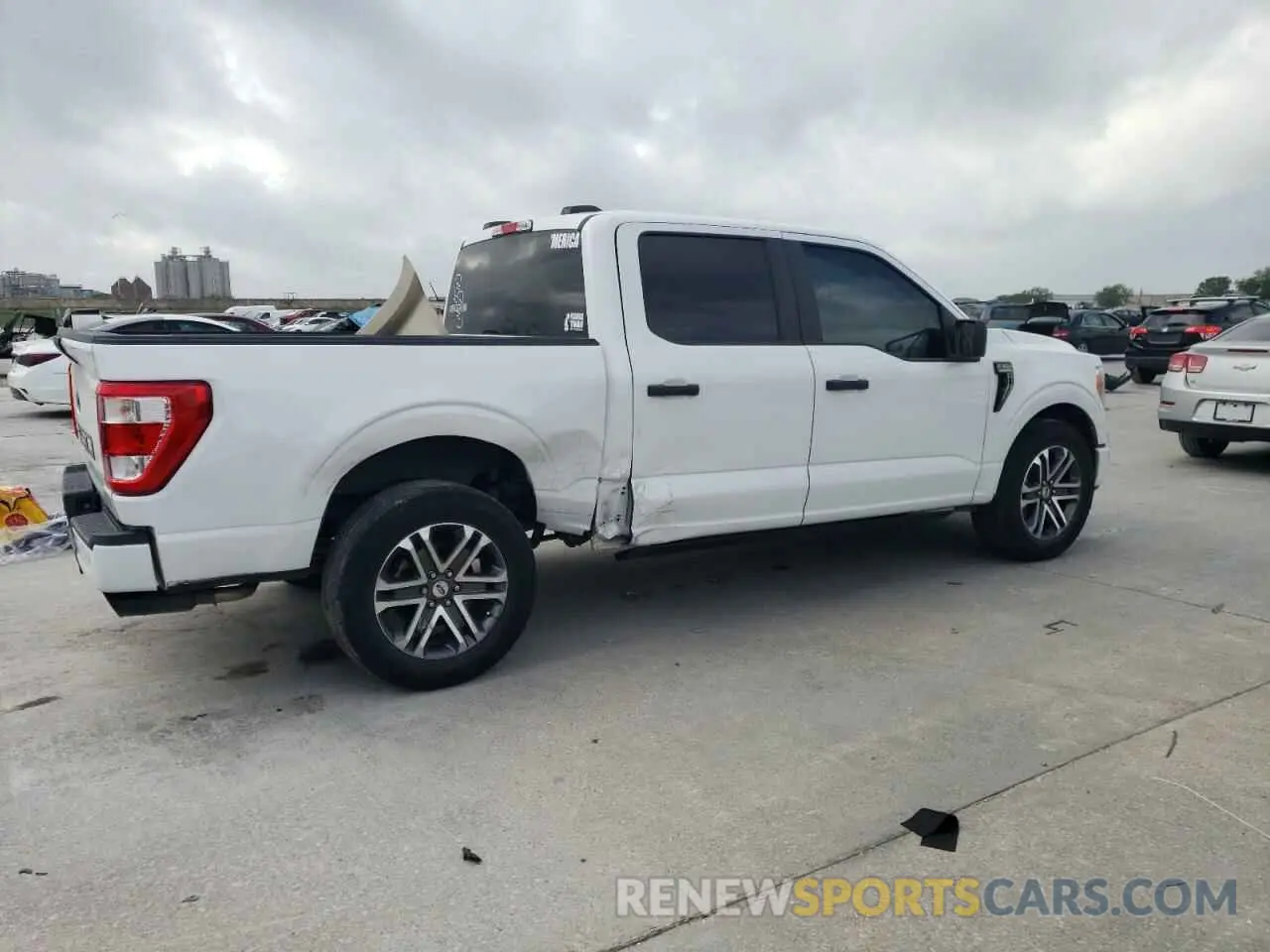 3 Photograph of a damaged car 1FTEW1C50NKD48488 FORD F-150 2022