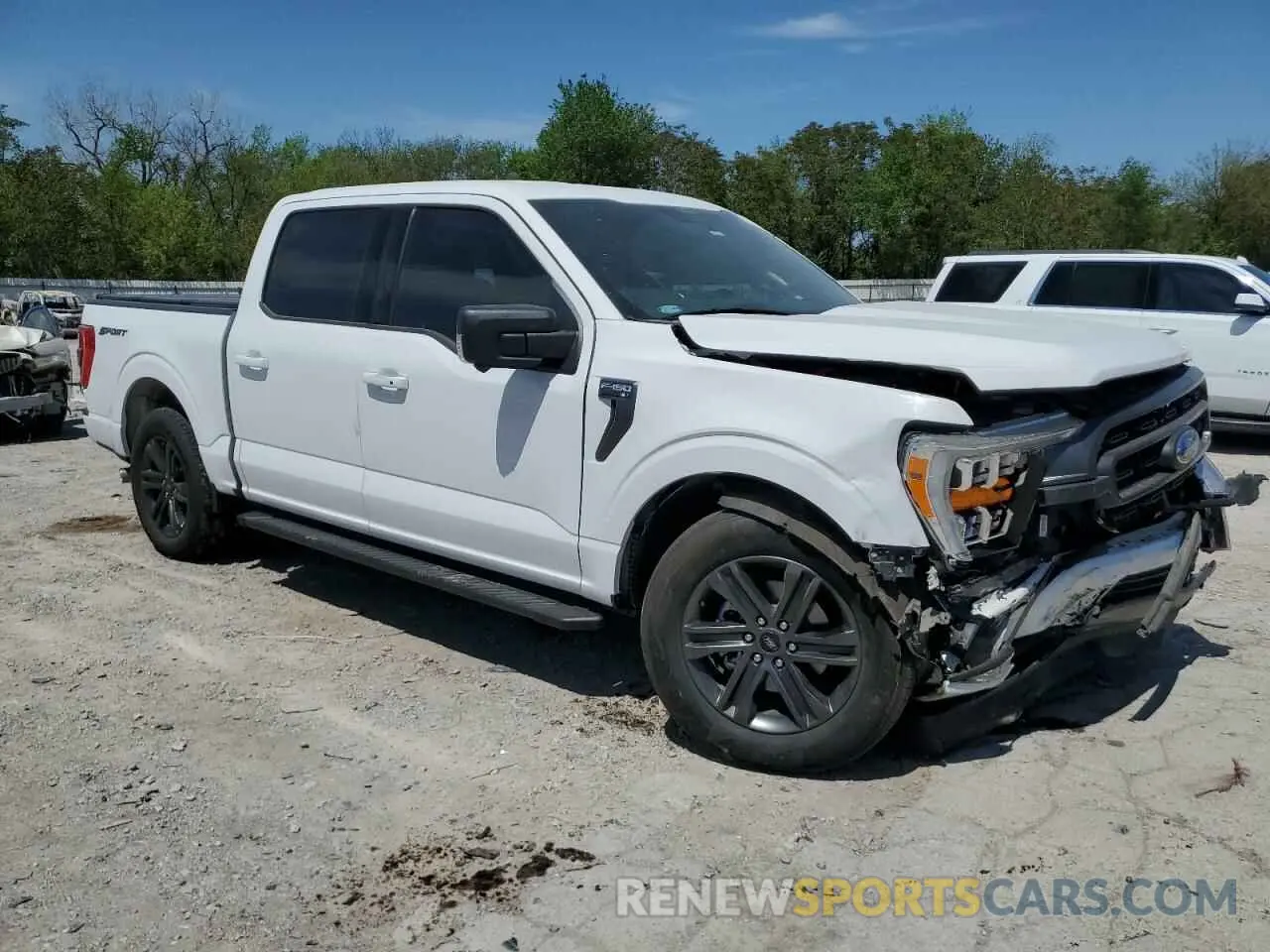 4 Photograph of a damaged car 1FTEW1C50NKE39289 FORD F-150 2022