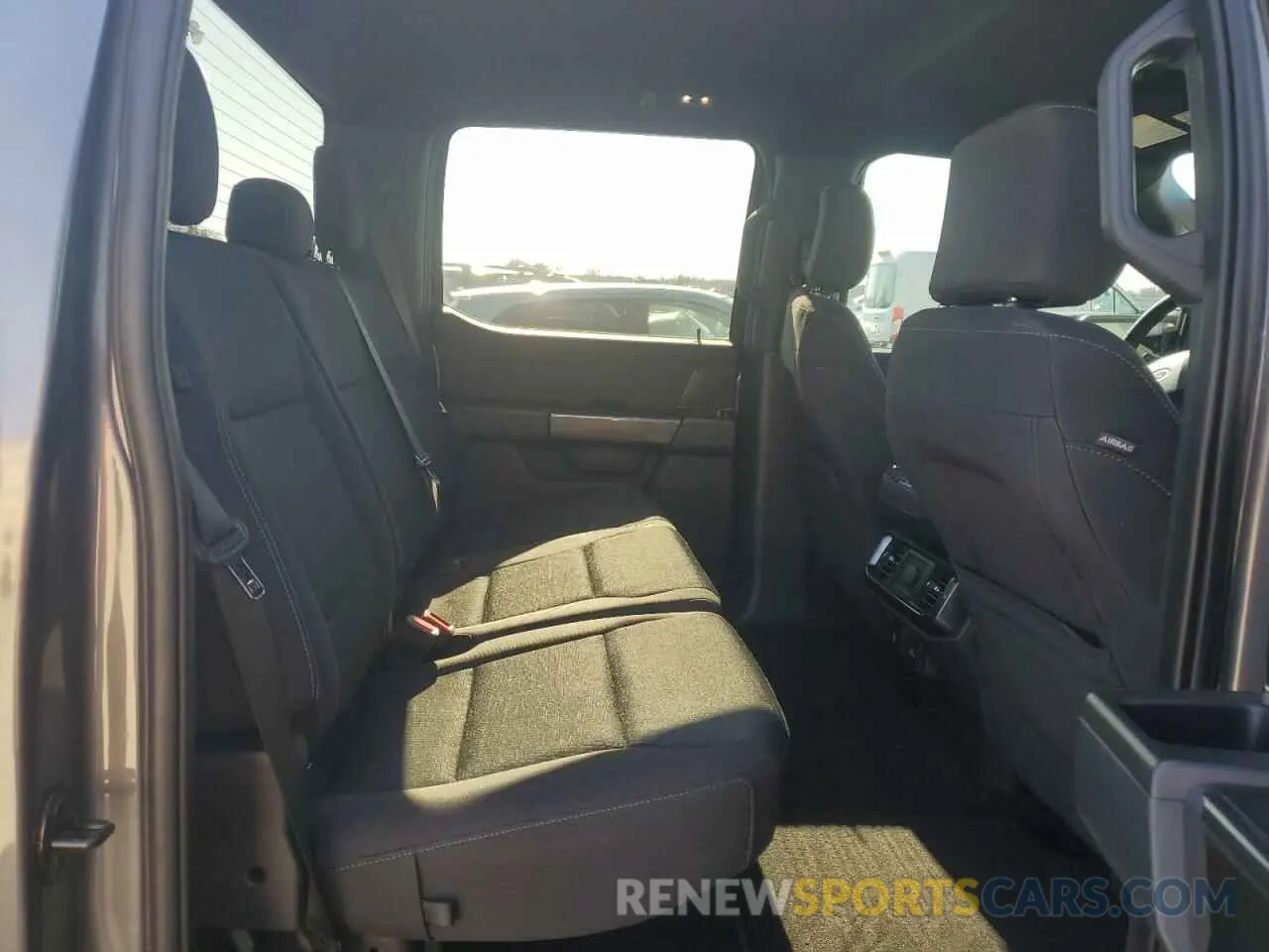 10 Photograph of a damaged car 1FTEW1C54NKF03155 FORD F-150 2022