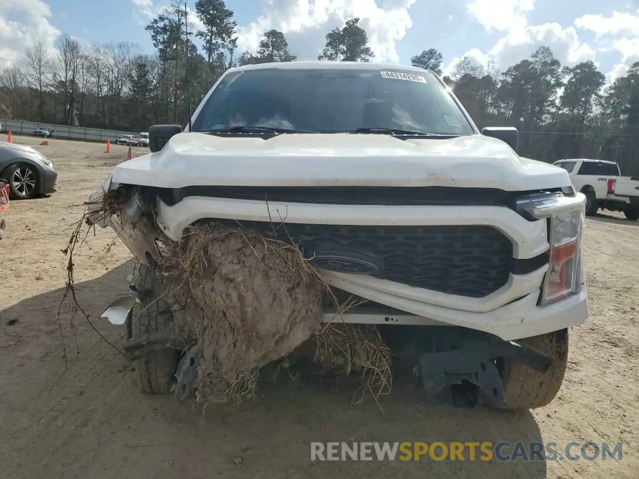 5 Photograph of a damaged car 1FTEW1C55NKF28470 FORD F-150 2022