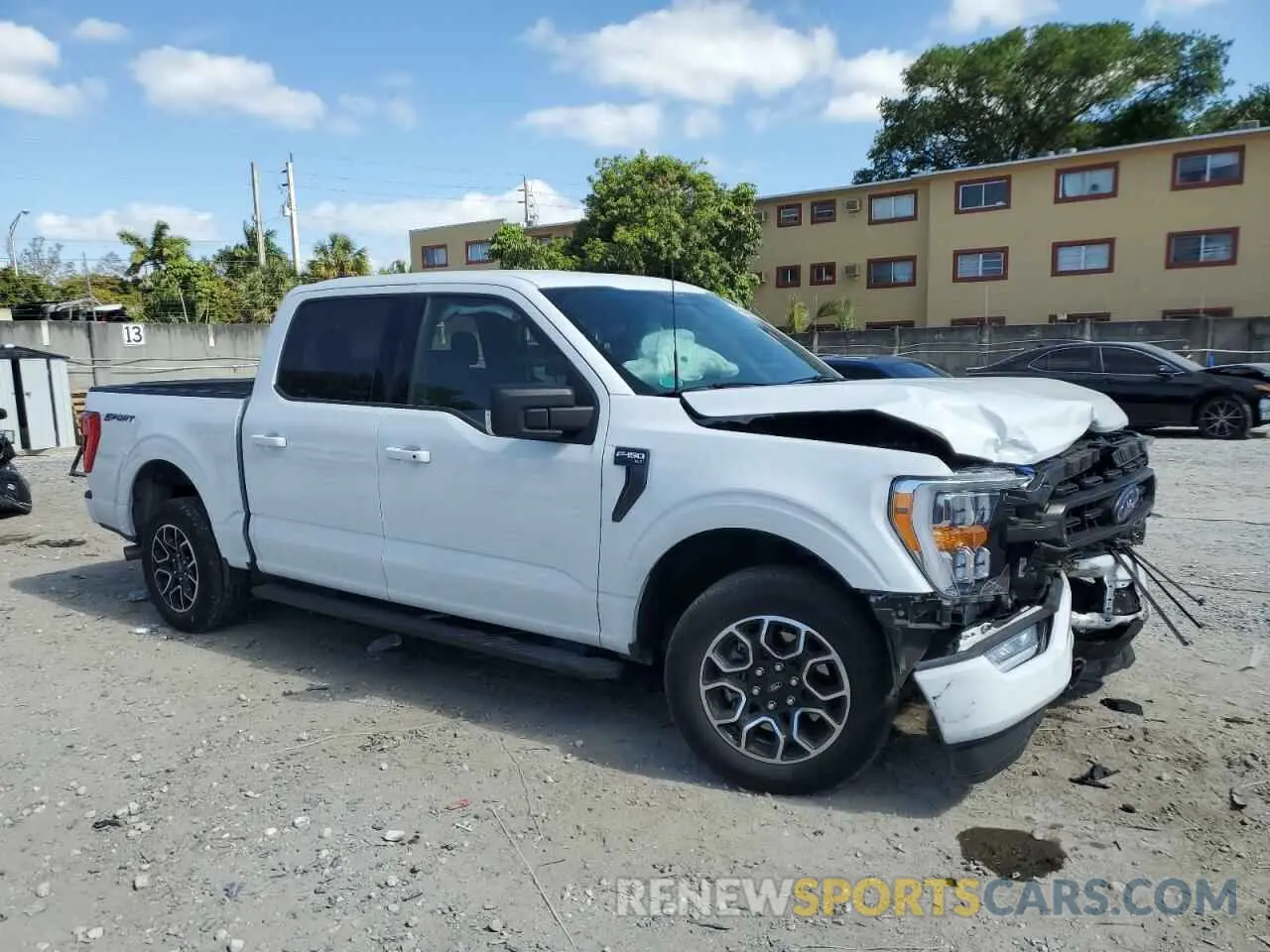 4 Photograph of a damaged car 1FTEW1C57NFC08091 FORD F-150 2022