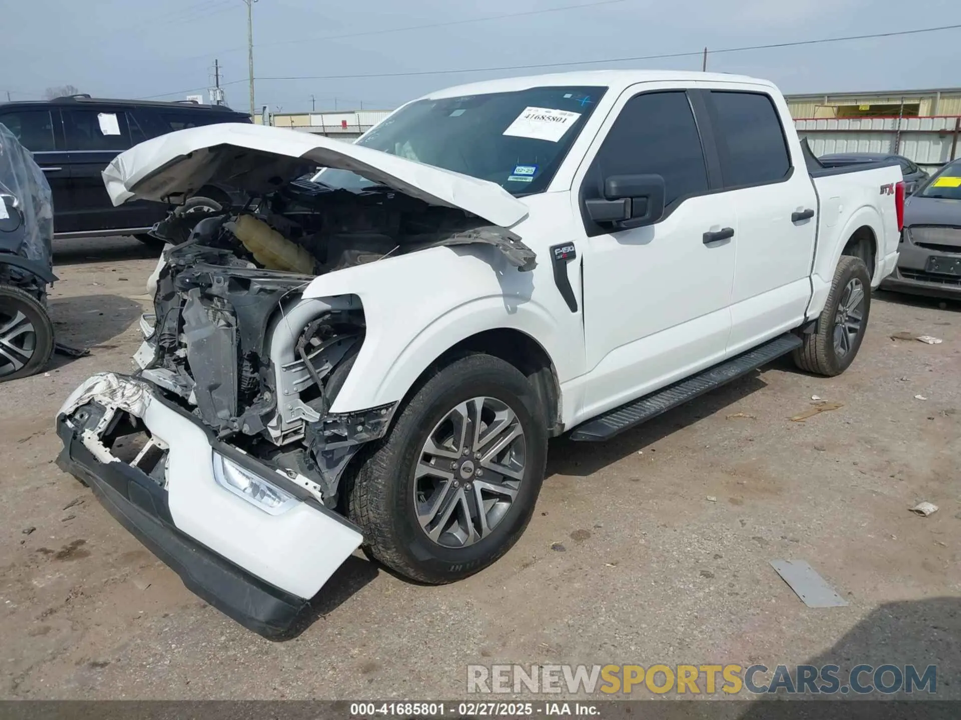2 Photograph of a damaged car 1FTEW1C59NFA19555 FORD F-150 2022