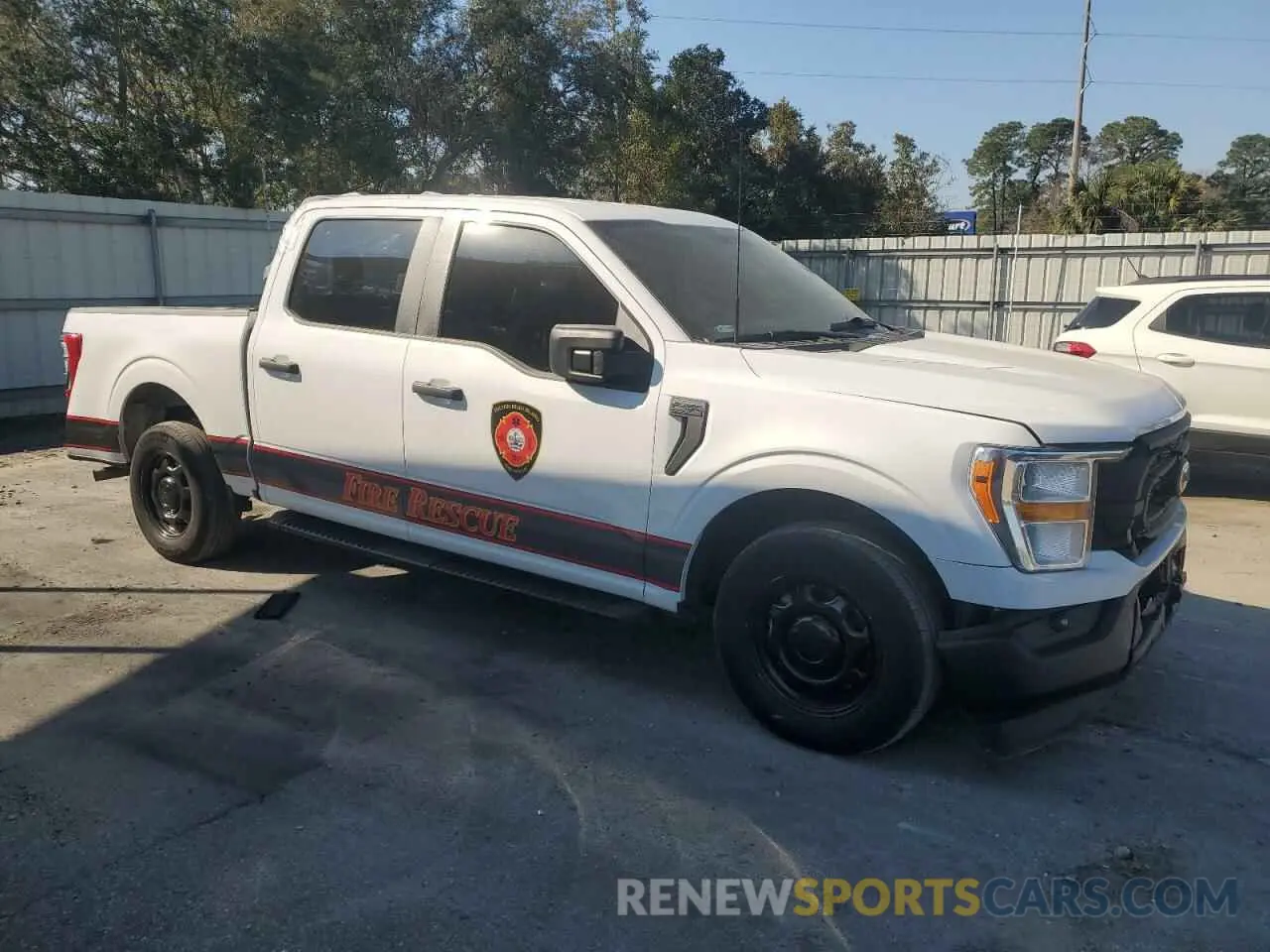 4 Photograph of a damaged car 1FTEW1CB0NKD04173 FORD F-150 2022