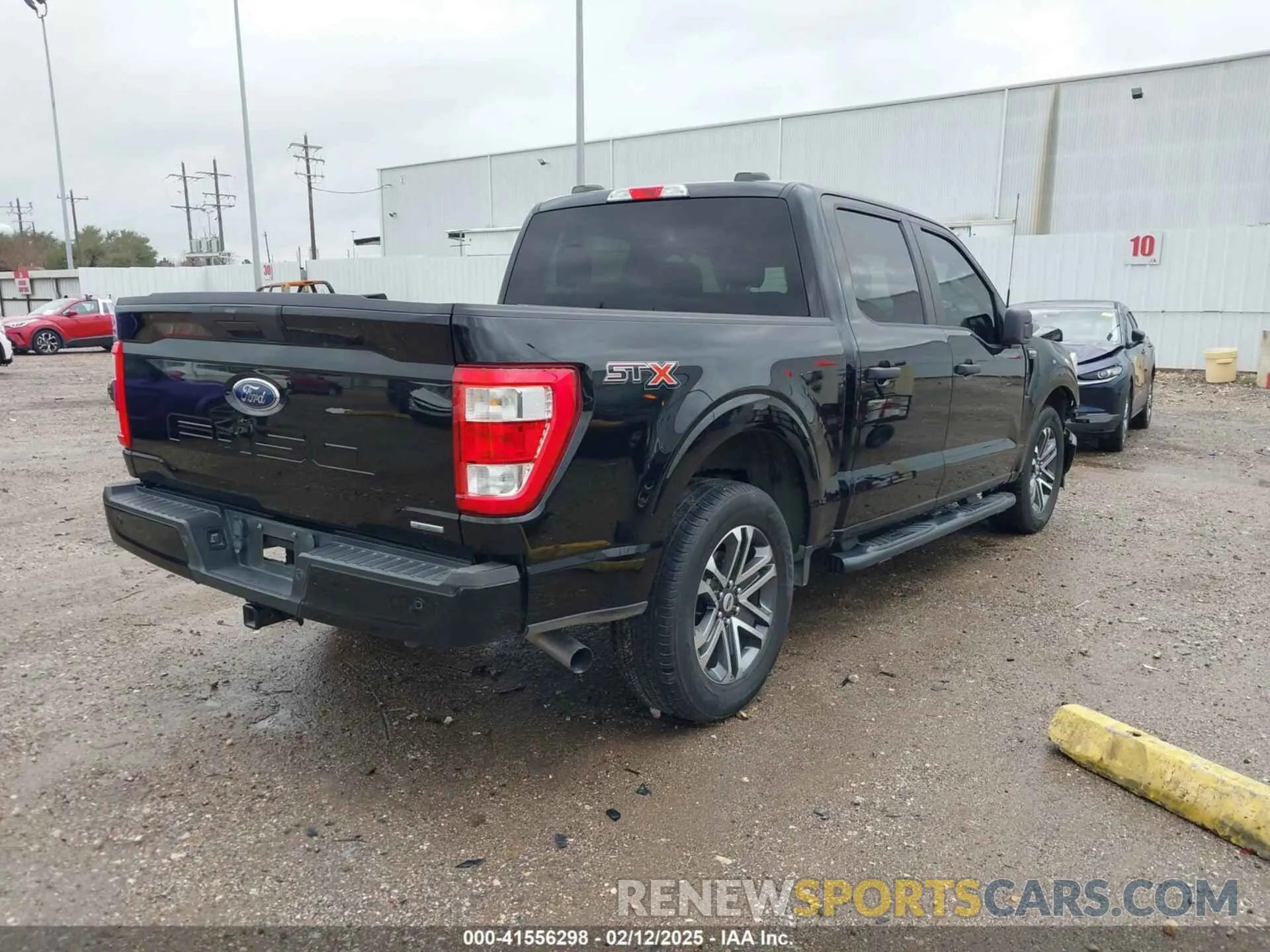 4 Photograph of a damaged car 1FTEW1CP0NKE60855 FORD F-150 2022