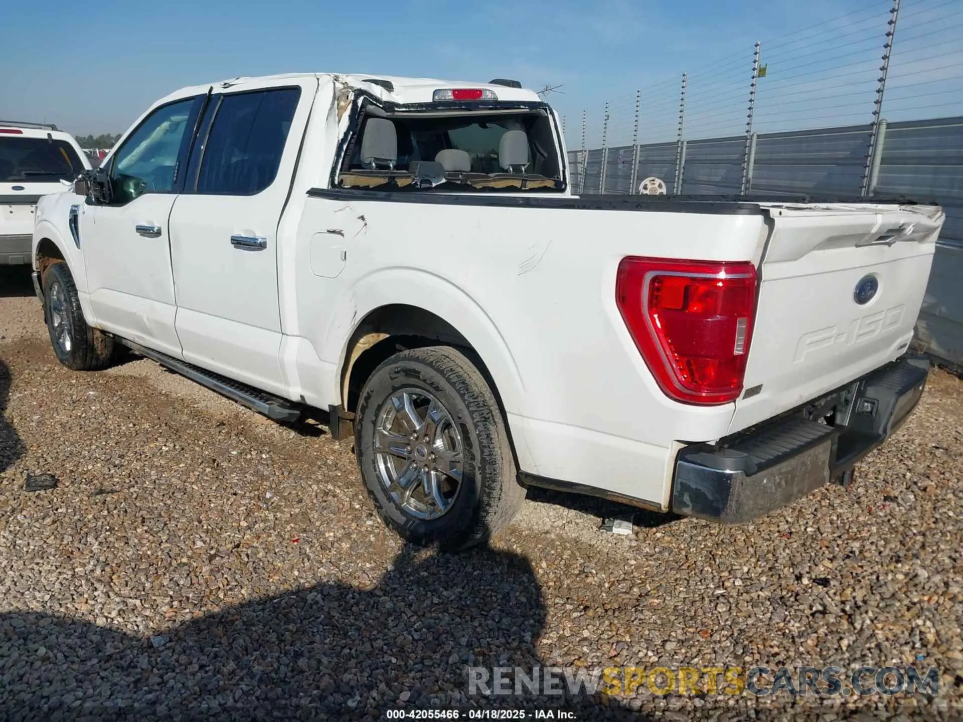 3 Photograph of a damaged car 1FTEW1CP1NFA77516 FORD F-150 2022