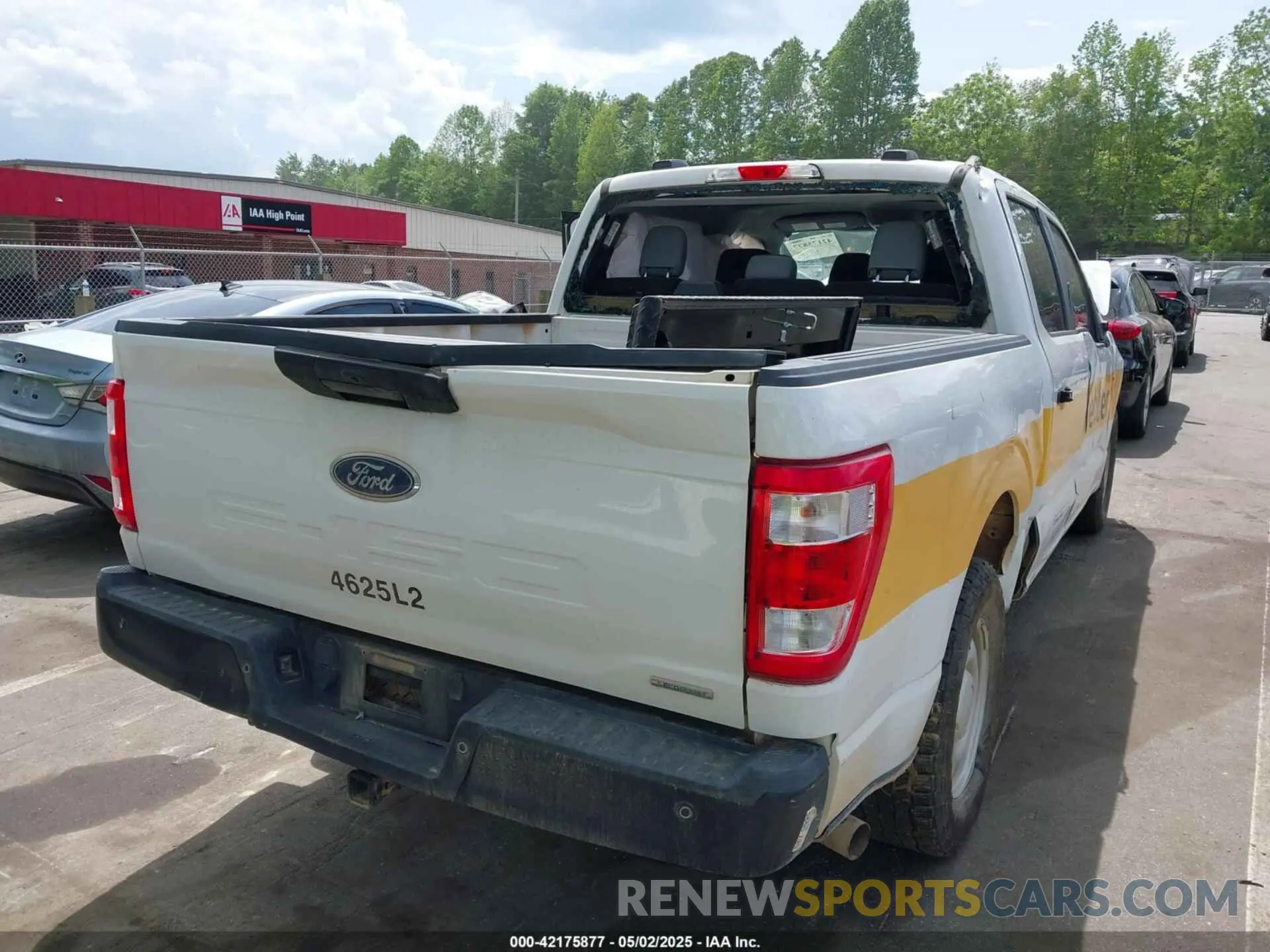 4 Photograph of a damaged car 1FTEW1CP5NKD70388 FORD F-150 2022