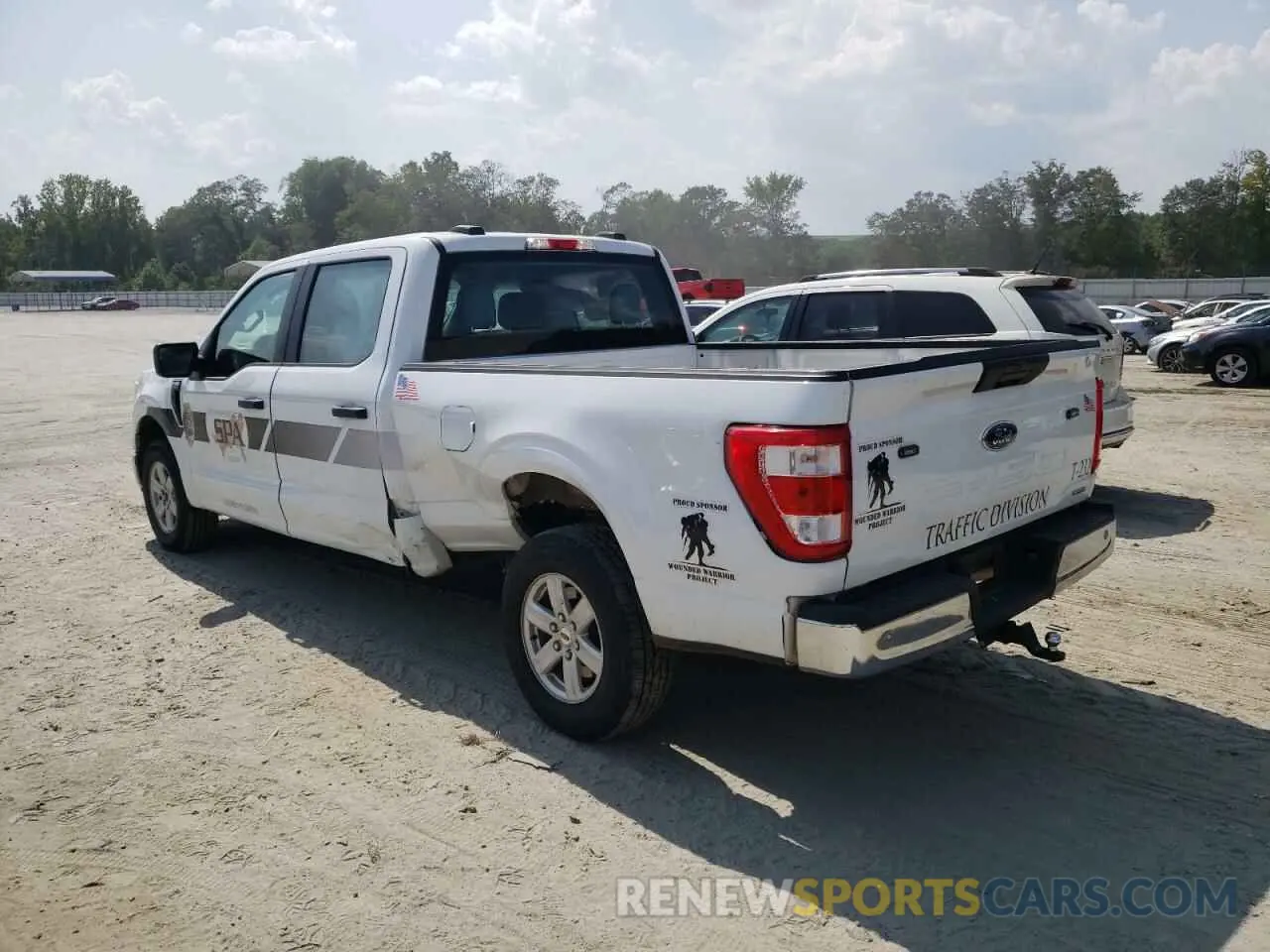 2 Photograph of a damaged car 1FTEW1CP6NFA80704 FORD F-150 2022