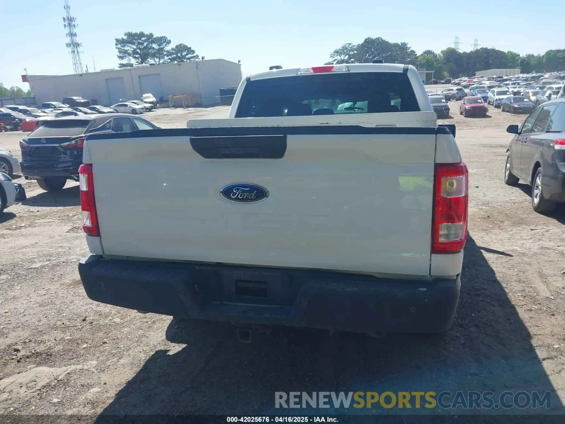 16 Photograph of a damaged car 1FTEW1CP6NKE54560 FORD F-150 2022