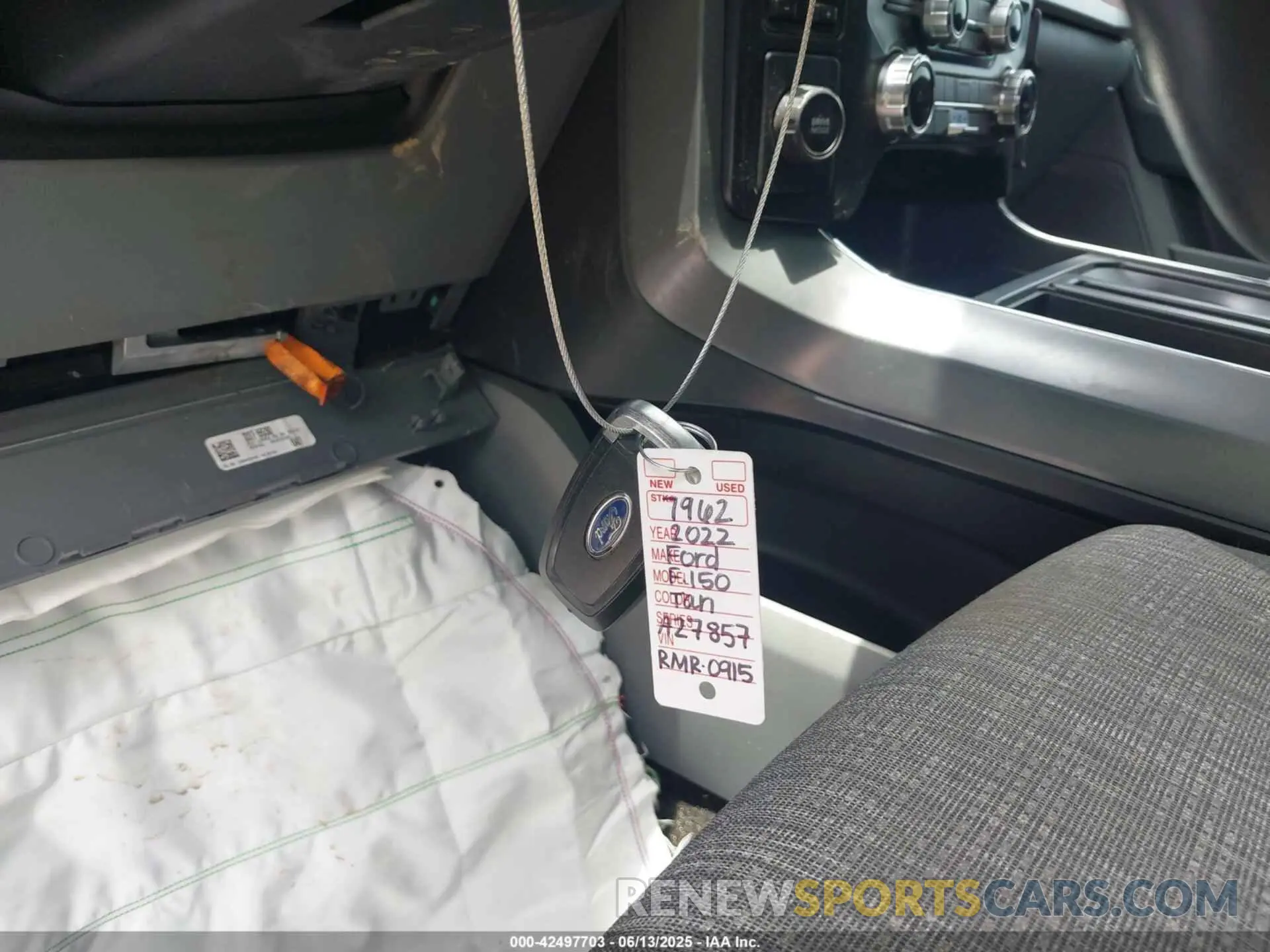 11 Photograph of a damaged car 1FTEW1CP8NFA27857 FORD F-150 2022