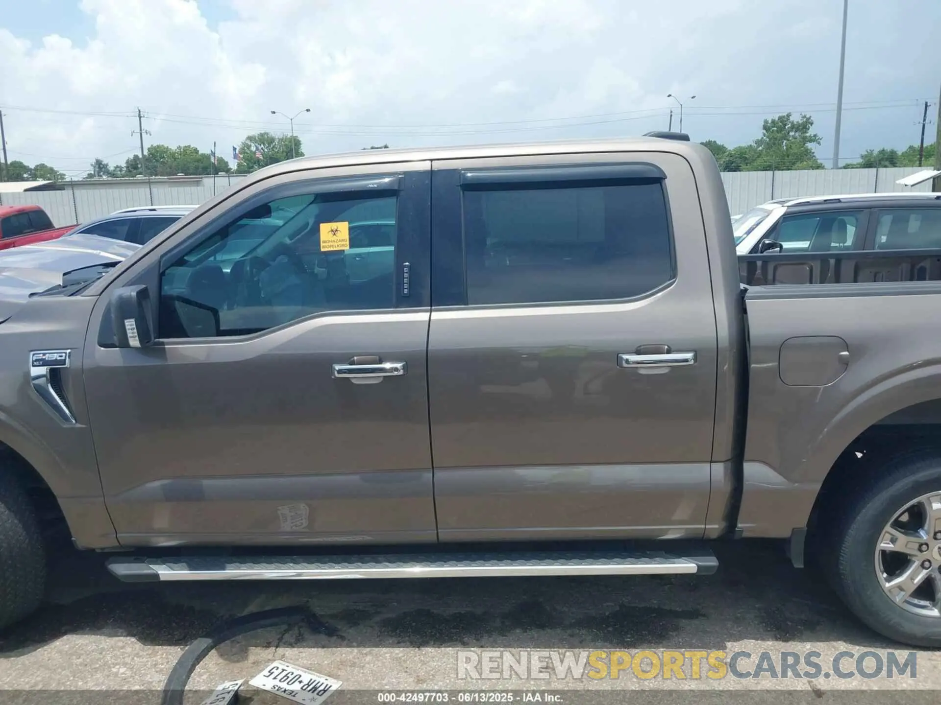 15 Photograph of a damaged car 1FTEW1CP8NFA27857 FORD F-150 2022