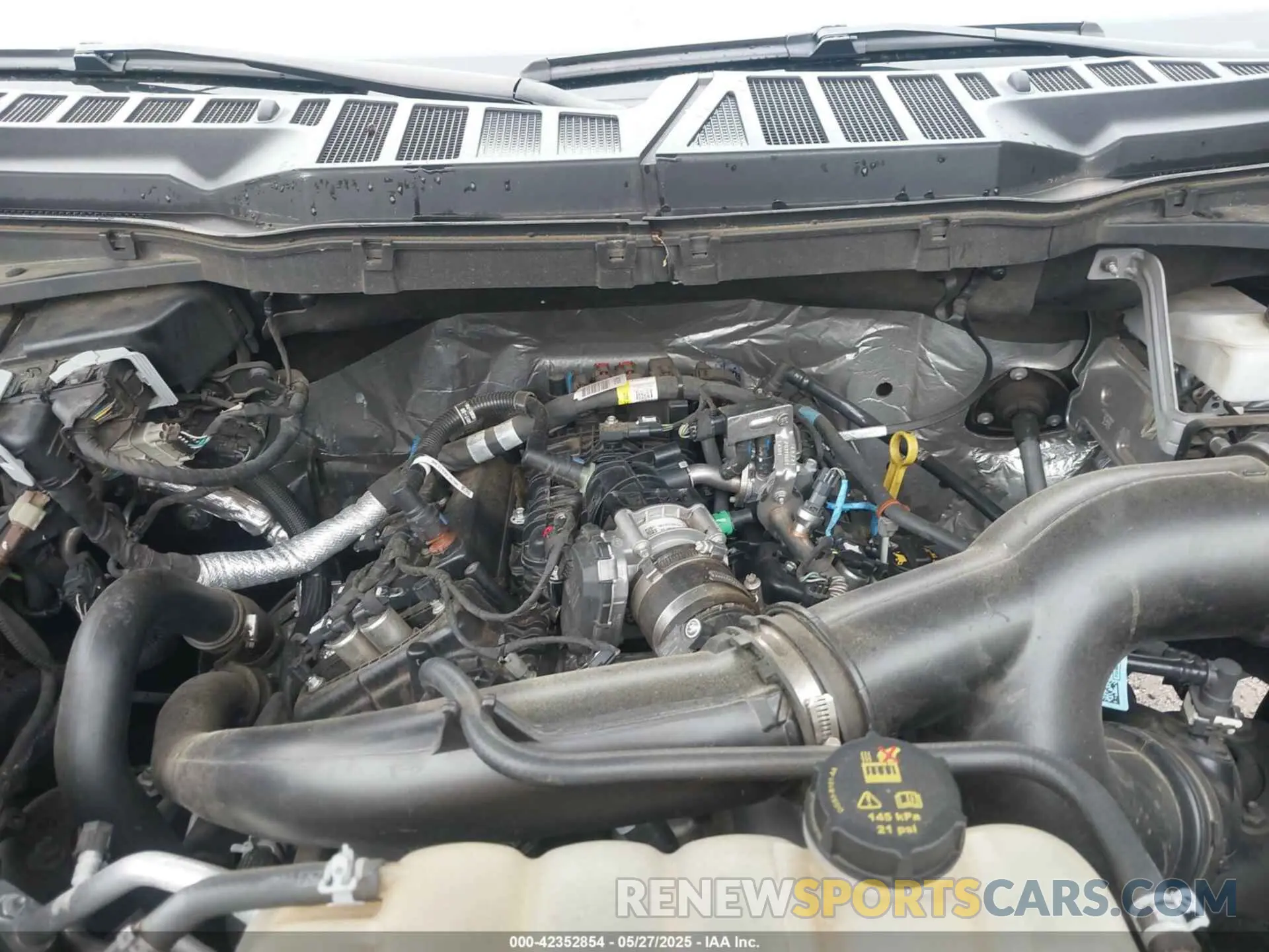 10 Photograph of a damaged car 1FTEW1CP8NFB78472 FORD F-150 2022