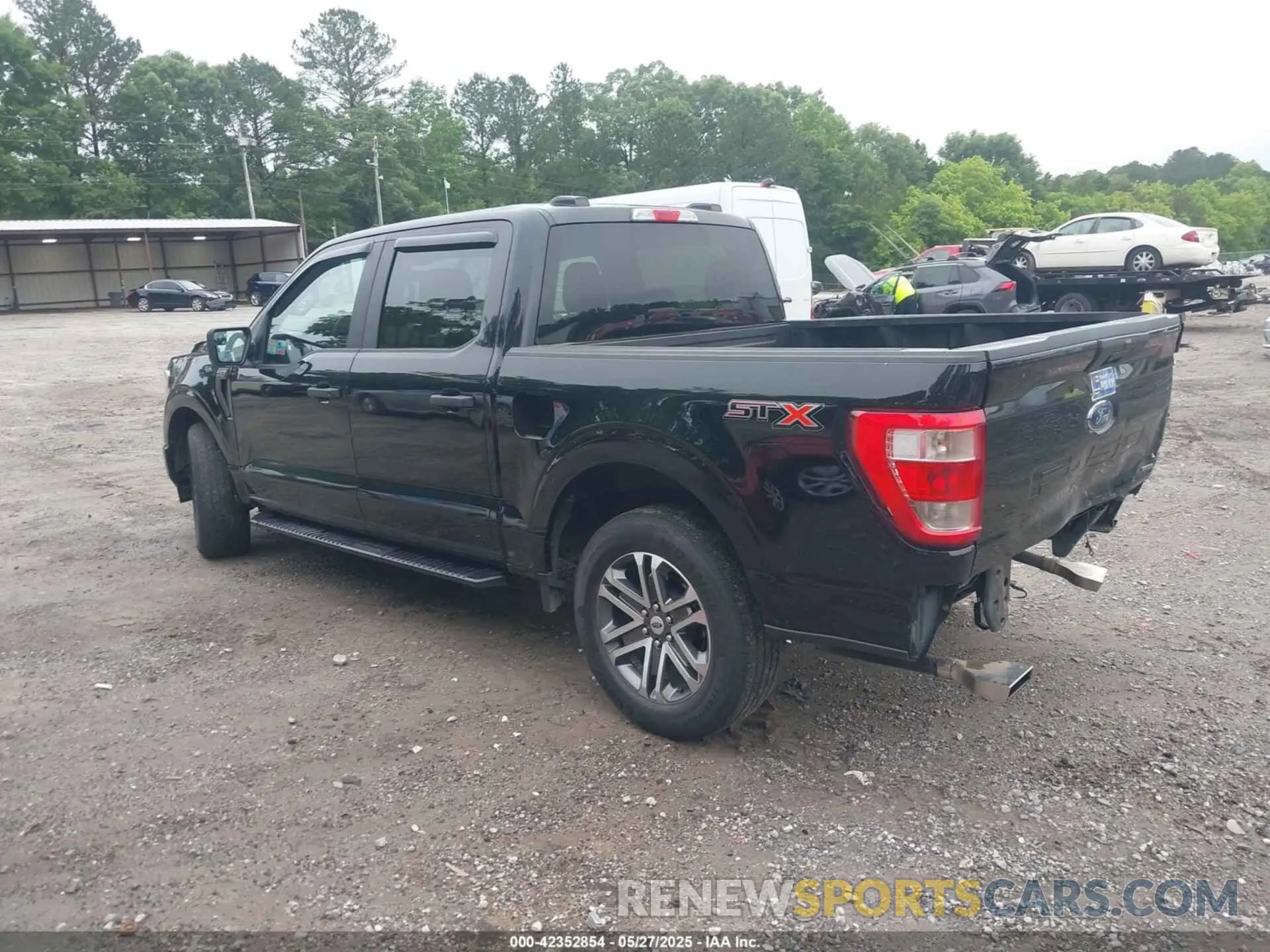 3 Photograph of a damaged car 1FTEW1CP8NFB78472 FORD F-150 2022
