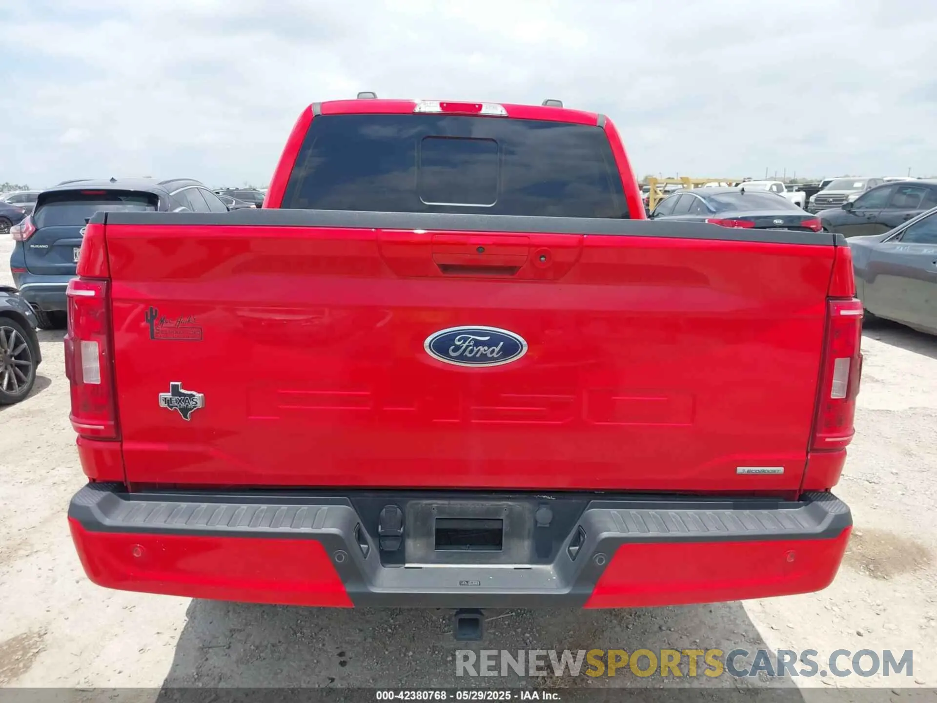 16 Photograph of a damaged car 1FTEW1CP8NKE60148 FORD F-150 2022
