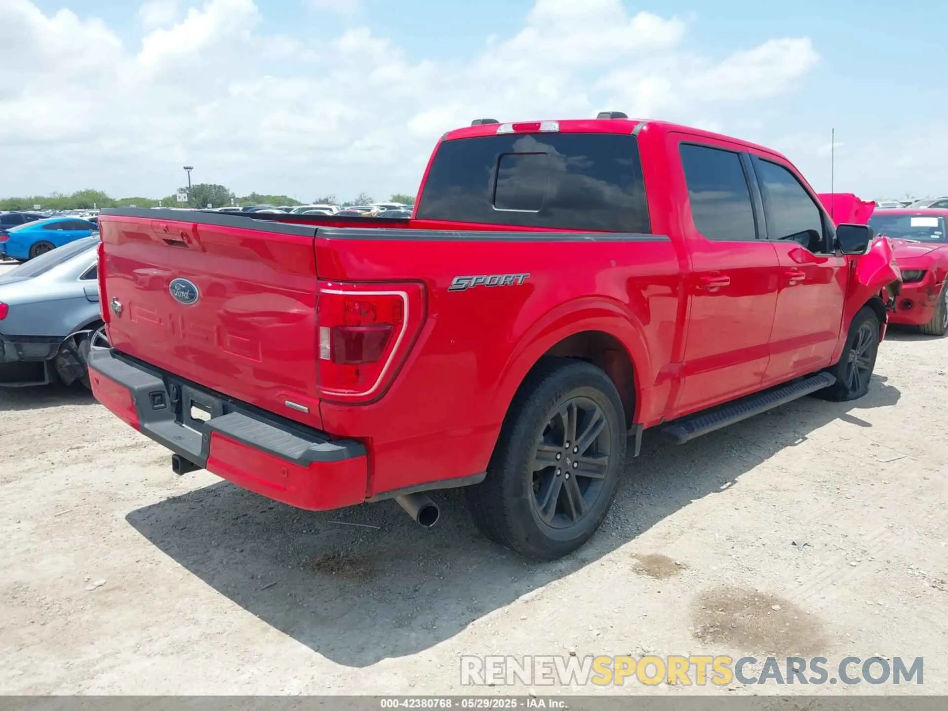4 Photograph of a damaged car 1FTEW1CP8NKE60148 FORD F-150 2022