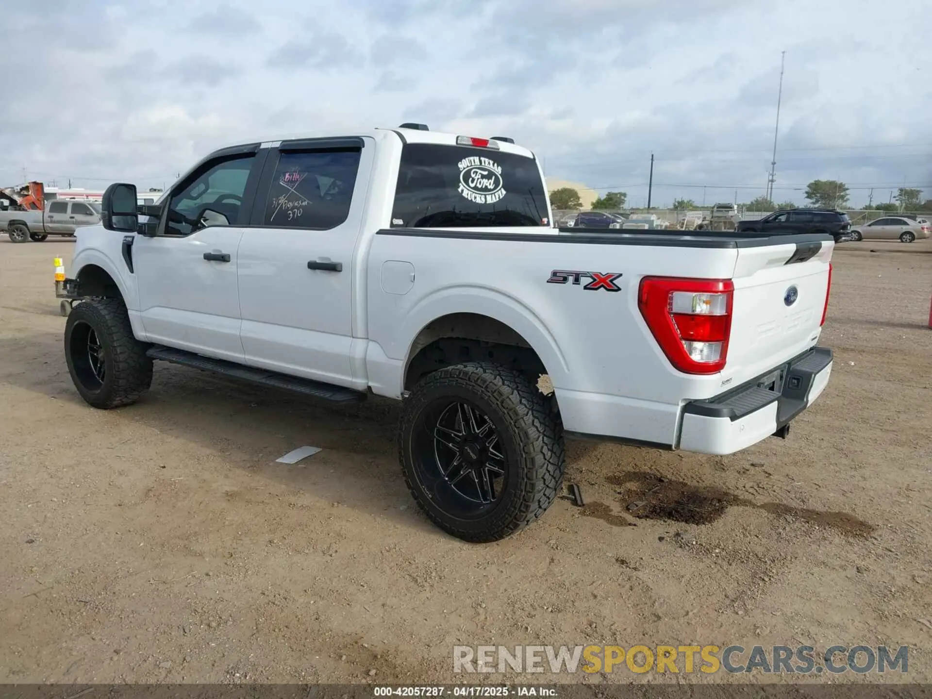 3 Photograph of a damaged car 1FTEW1CPXNKD56311 FORD F-150 2022