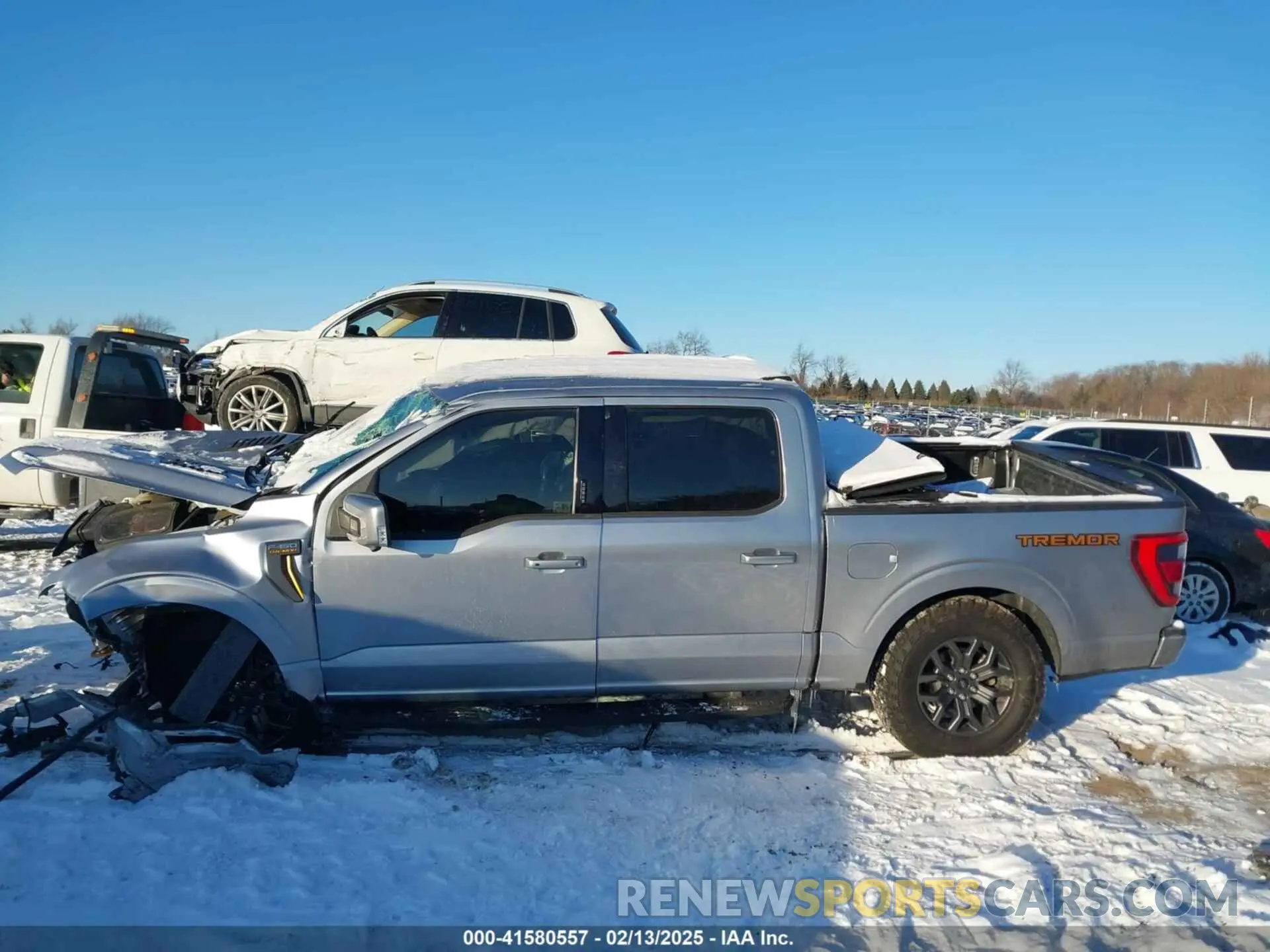 14 Photograph of a damaged car 1FTEW1E81NFA62939 FORD F-150 2022