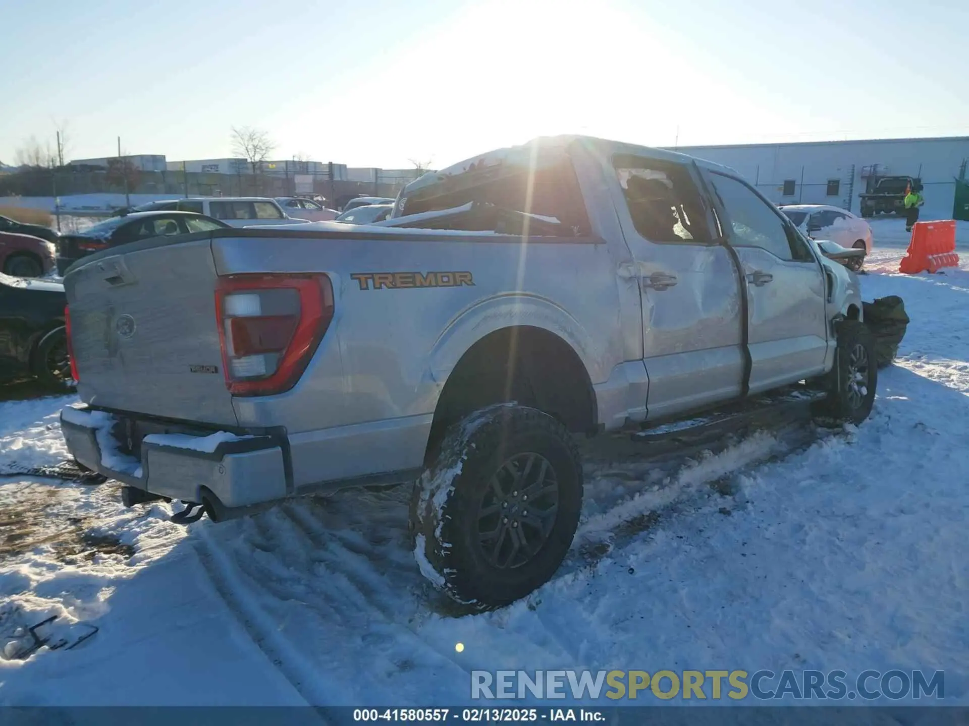 4 Photograph of a damaged car 1FTEW1E81NFA62939 FORD F-150 2022