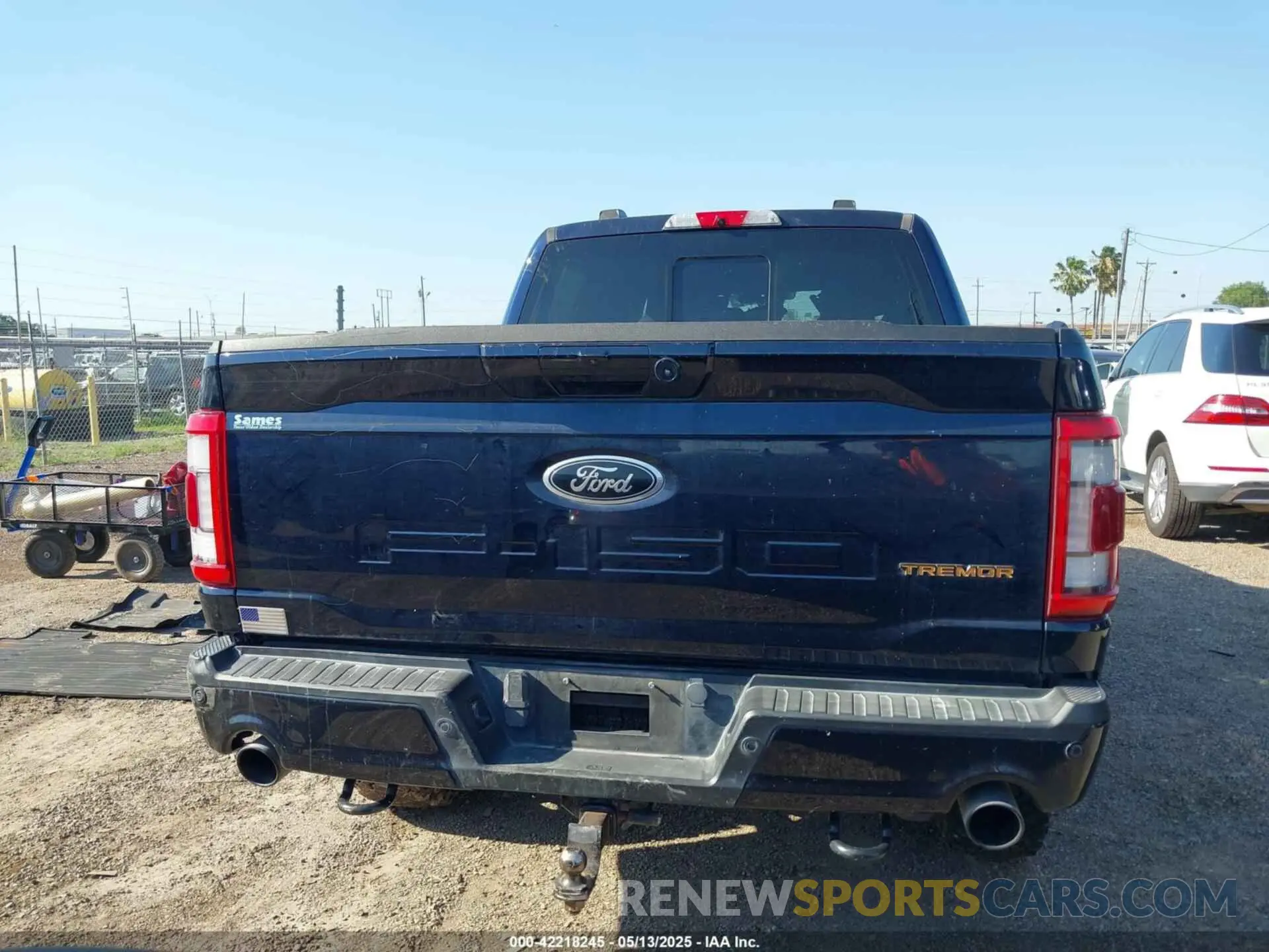 15 Photograph of a damaged car 1FTEW1E83NFC03994 FORD F-150 2022