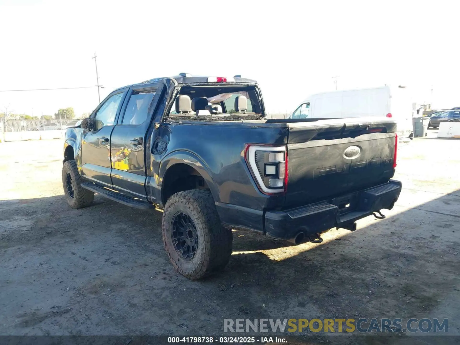 3 Photograph of a damaged car 1FTEW1E87NFA62430 FORD F-150 2022