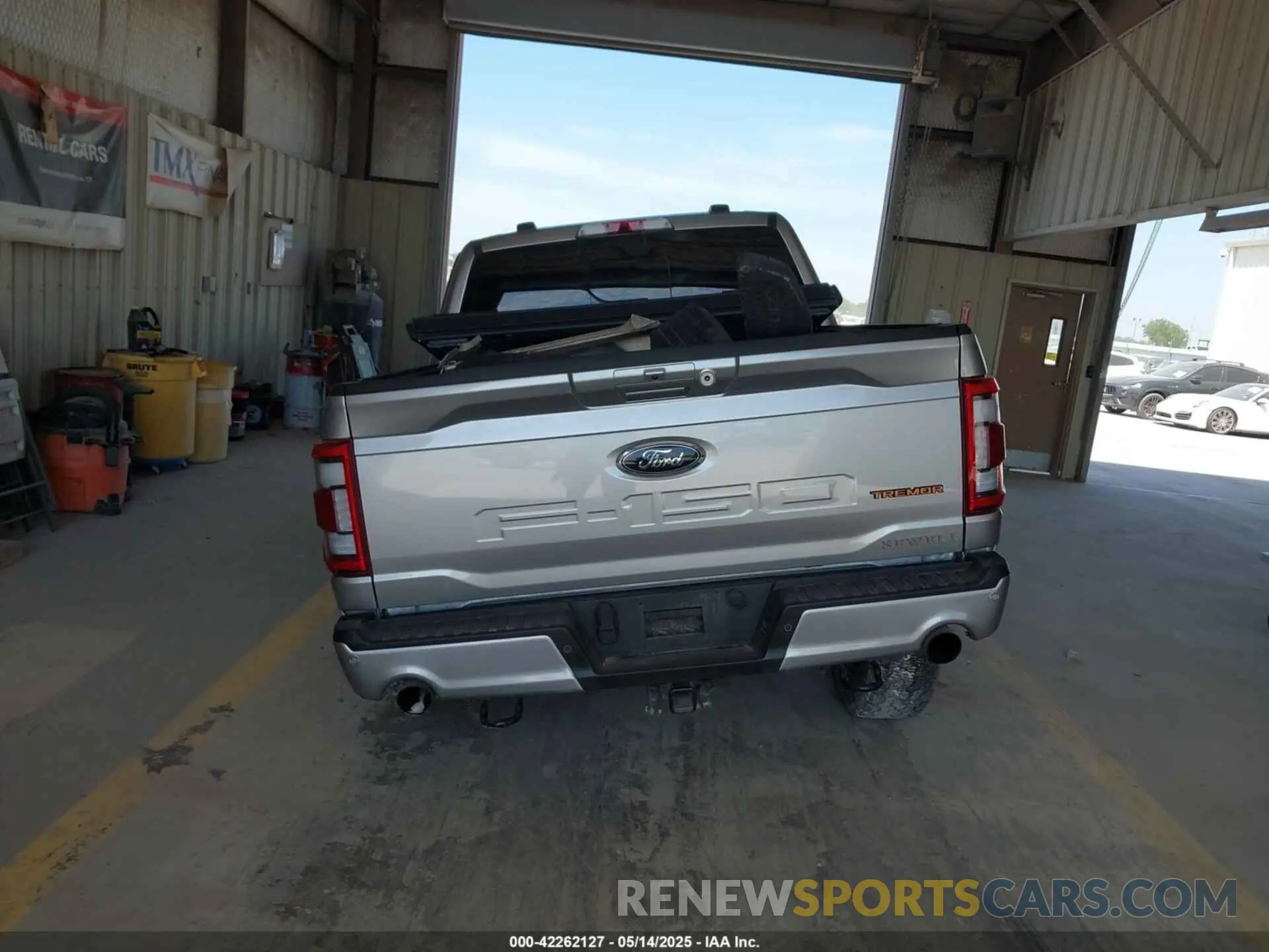 16 Photograph of a damaged car 1FTEW1E87NFC14464 FORD F-150 2022