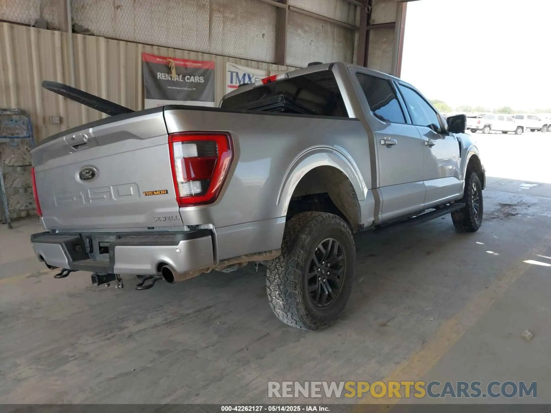 4 Photograph of a damaged car 1FTEW1E87NFC14464 FORD F-150 2022