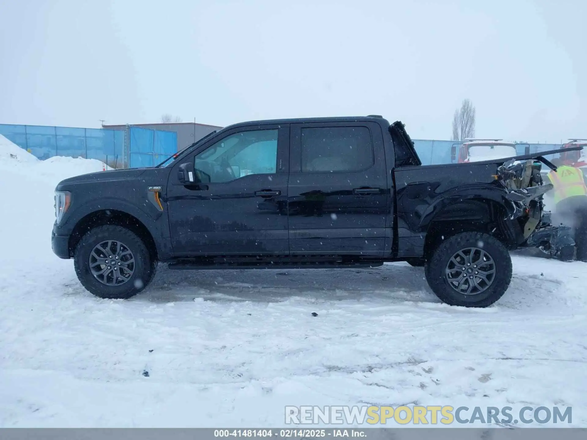 15 Photograph of a damaged car 1FTEW1E89NFA37044 FORD F-150 2022