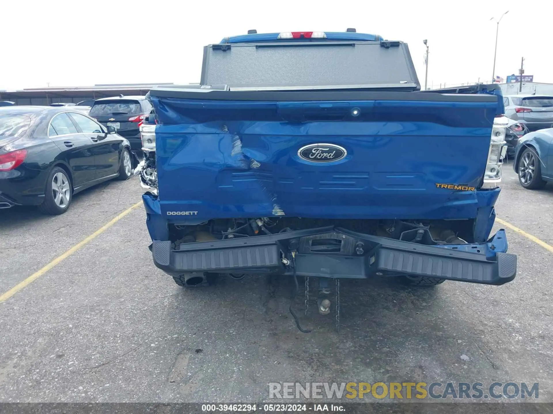 16 Photograph of a damaged car 1FTEW1E8XNFB41817 FORD F-150 2022