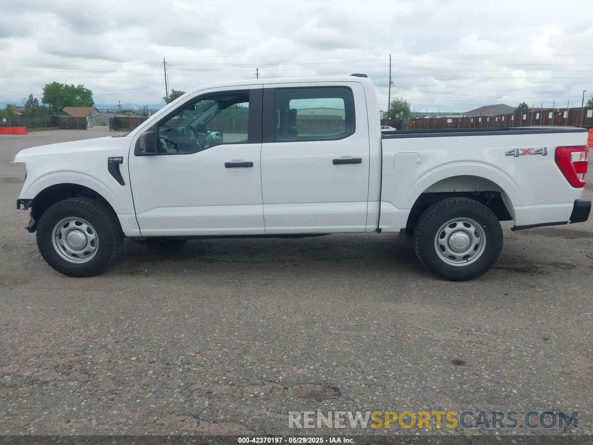 14 Photograph of a damaged car 1FTEW1EB1NKE43208 FORD F-150 2022