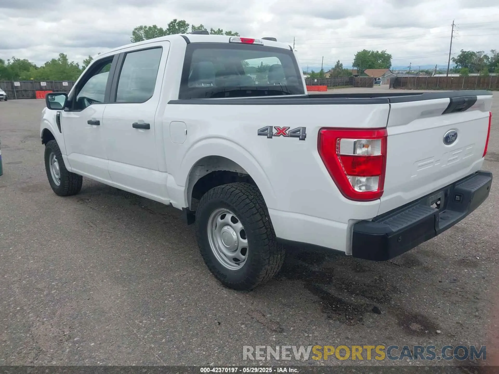 3 Photograph of a damaged car 1FTEW1EB1NKE43208 FORD F-150 2022