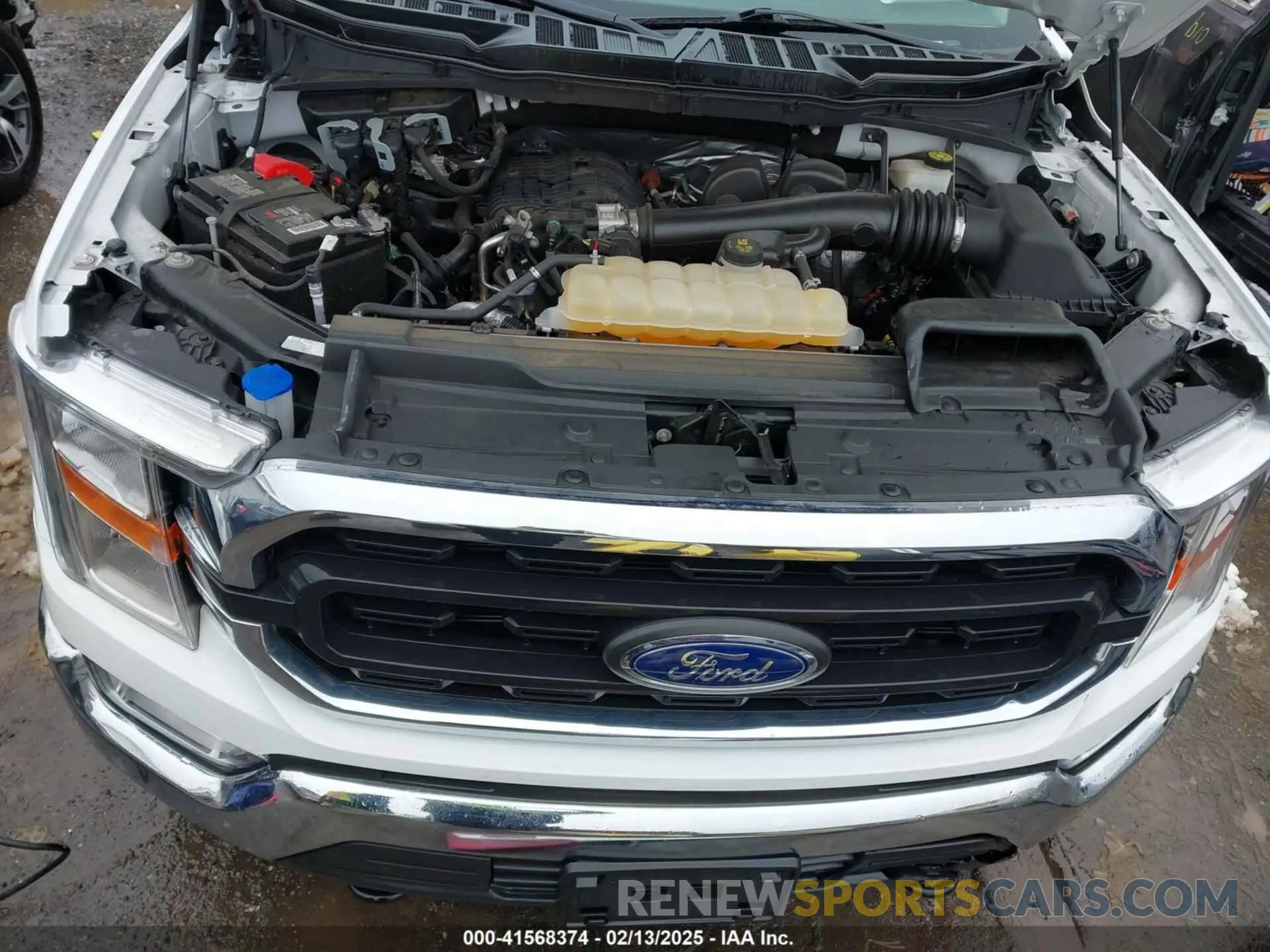 10 Photograph of a damaged car 1FTEW1EB5NKE40246 FORD F-150 2022