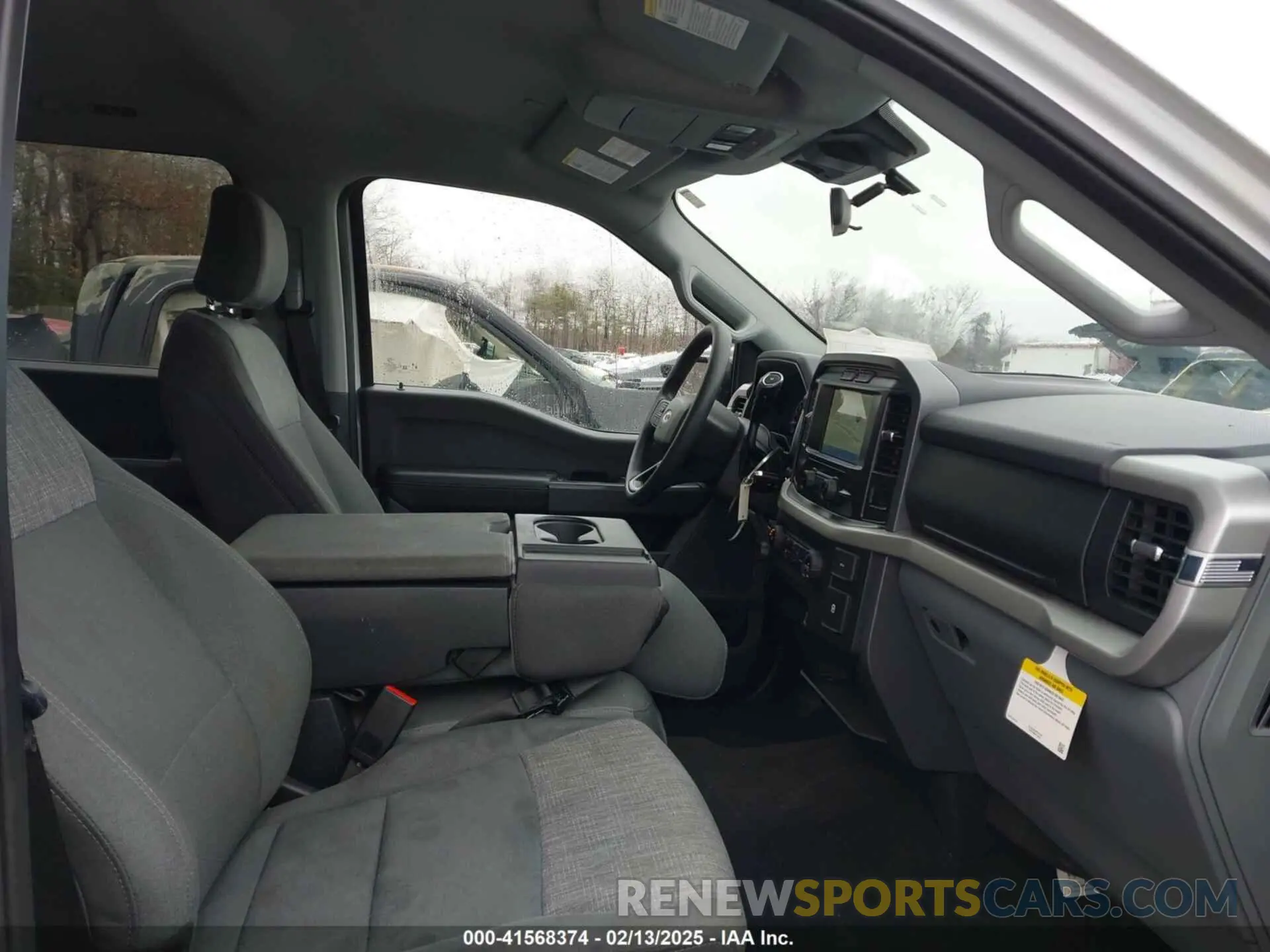 5 Photograph of a damaged car 1FTEW1EB5NKE40246 FORD F-150 2022