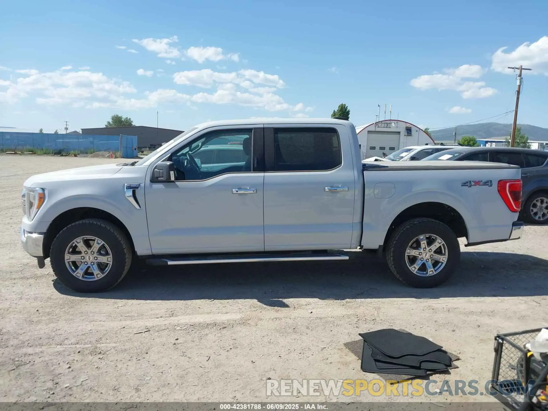 14 Photograph of a damaged car 1FTEW1EBXNKD42720 FORD F-150 2022