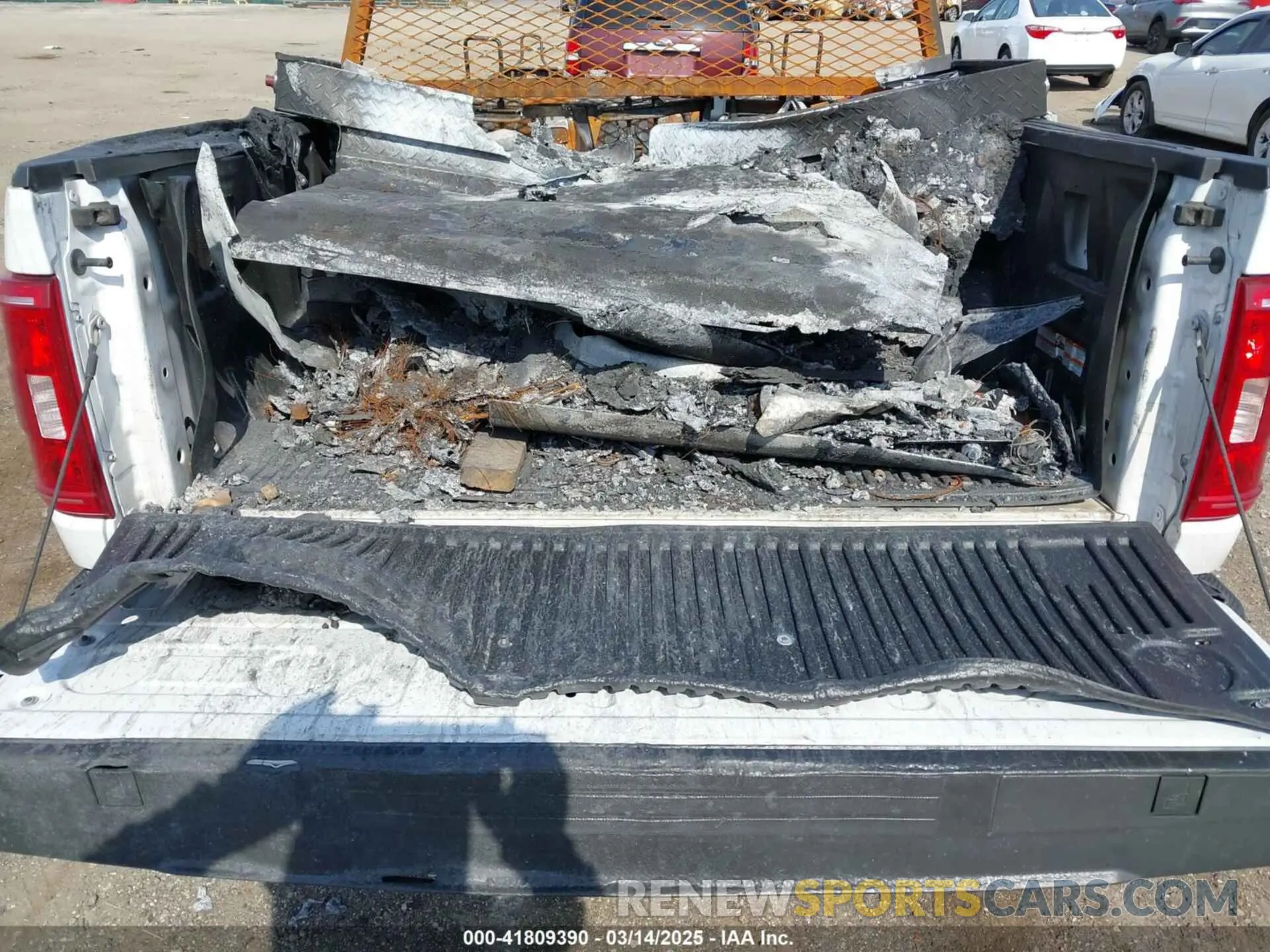13 Photograph of a damaged car 1FTEW1EBXNKD69352 FORD F-150 2022