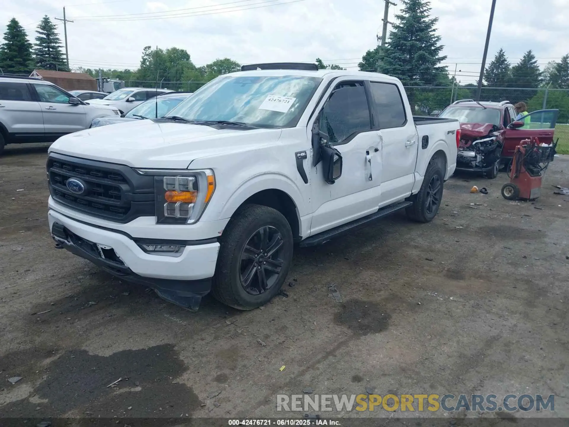 2 Photograph of a damaged car 1FTEW1EP1NKD75438 FORD F-150 2022
