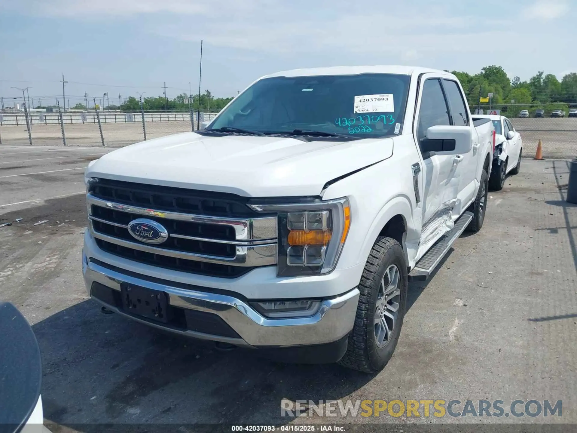 12 Photograph of a damaged car 1FTEW1EP1NKE36822 FORD F-150 2022