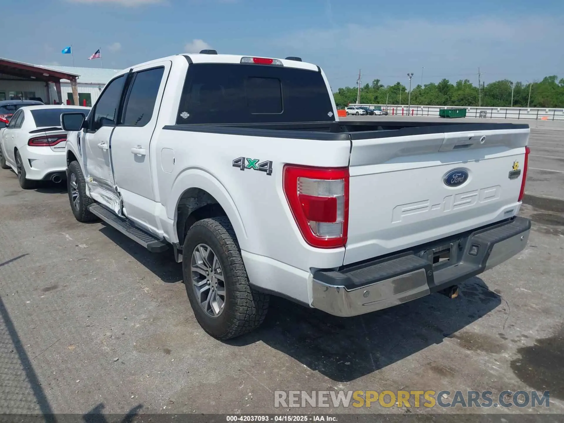 3 Photograph of a damaged car 1FTEW1EP1NKE36822 FORD F-150 2022
