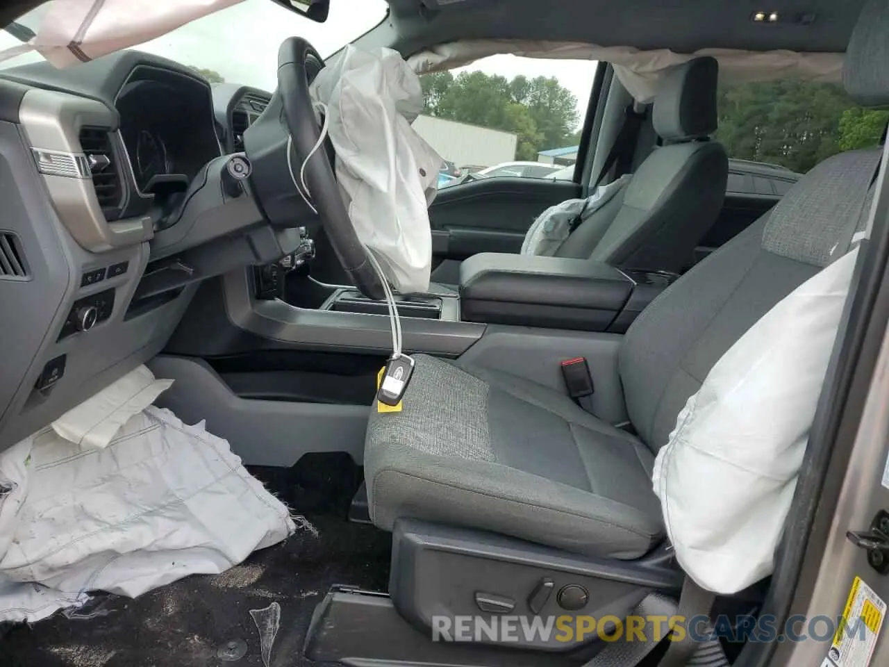 7 Photograph of a damaged car 1FTEW1EP2NFA43890 FORD F-150 2022