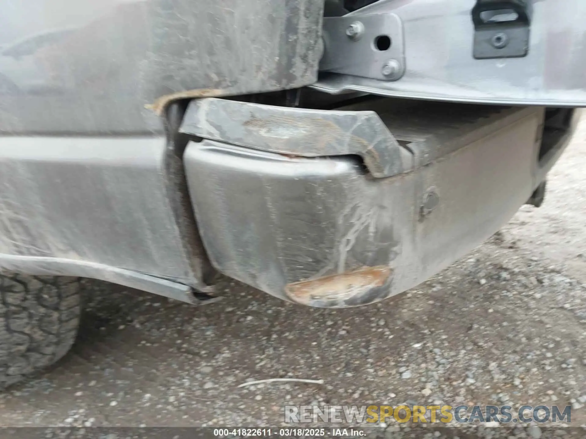6 Photograph of a damaged car 1FTEW1EP2NFA49382 FORD F-150 2022
