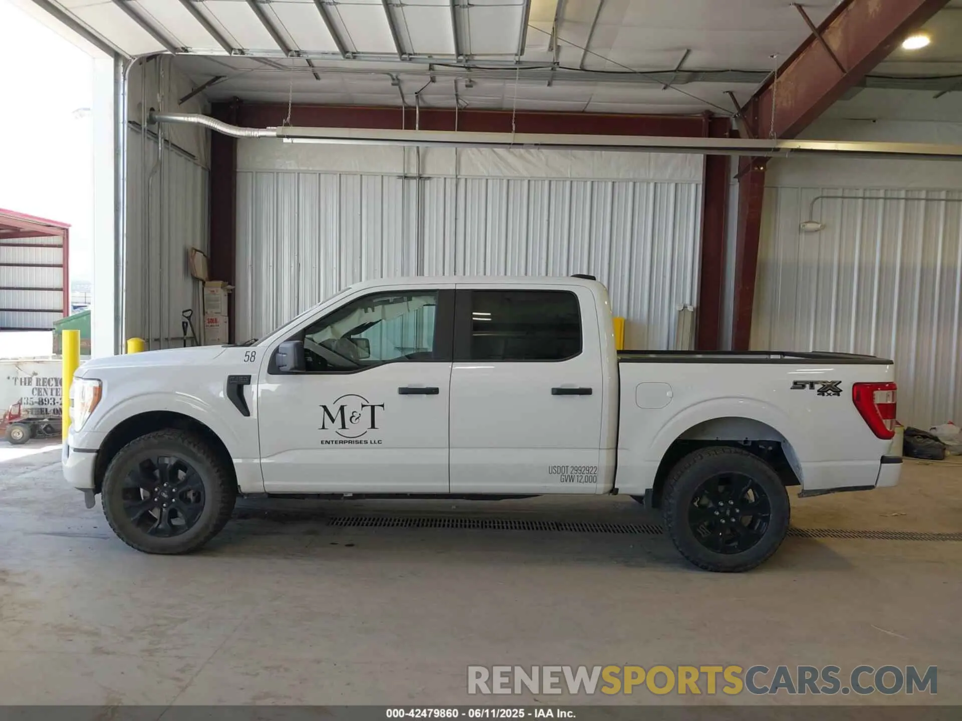 14 Photograph of a damaged car 1FTEW1EP2NFA70958 FORD F-150 2022