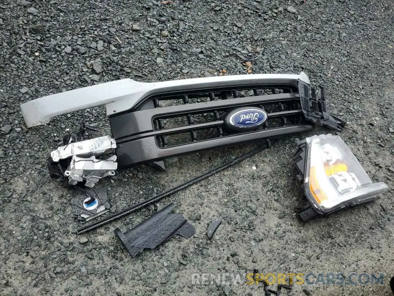 12 Photograph of a damaged car 1FTEW1EP2NKD53884 FORD F-150 2022