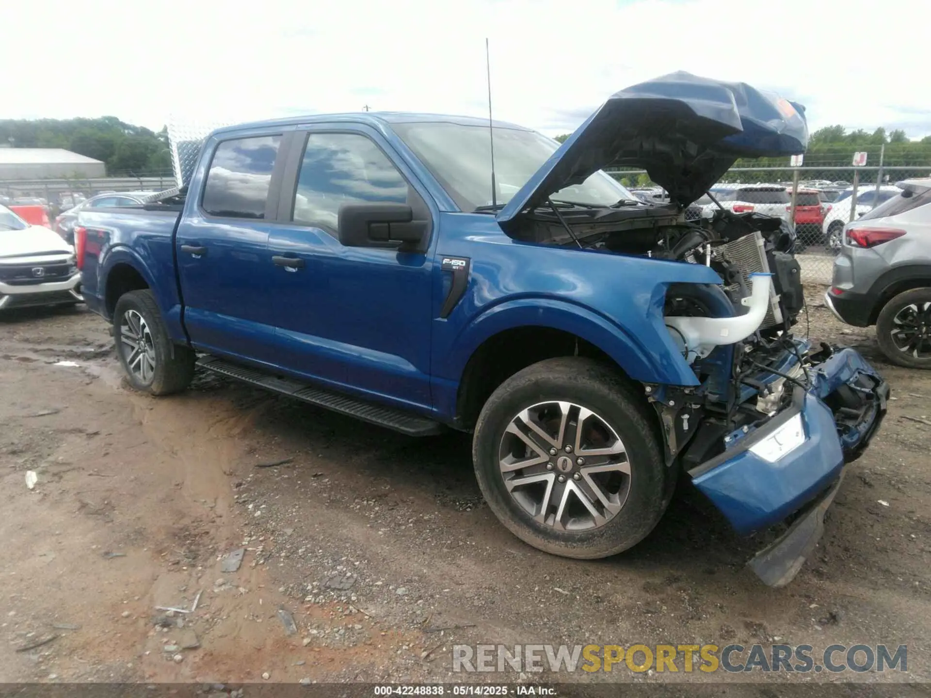 1 Photograph of a damaged car 1FTEW1EP3NKD77904 FORD F-150 2022