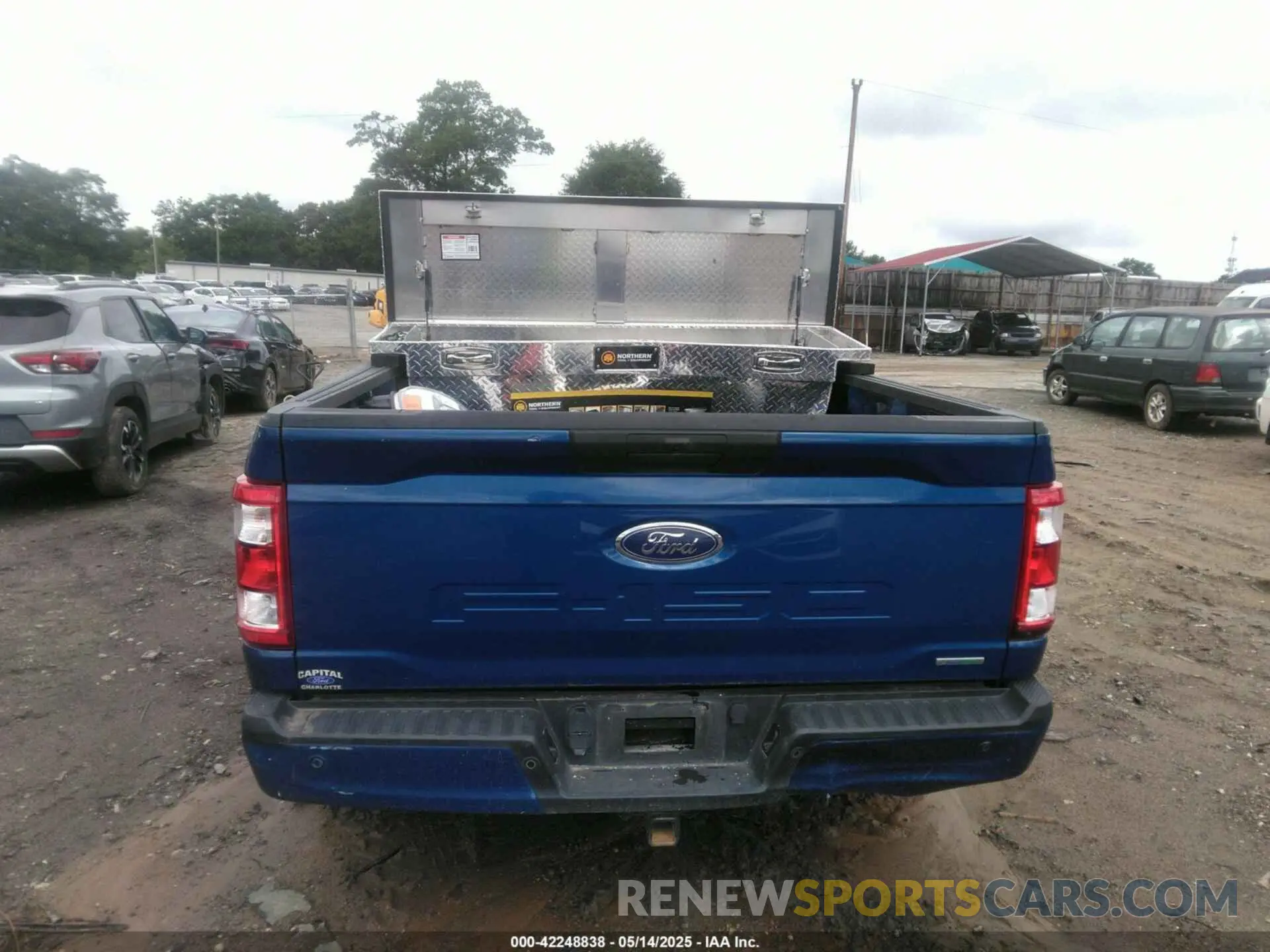 16 Photograph of a damaged car 1FTEW1EP3NKD77904 FORD F-150 2022