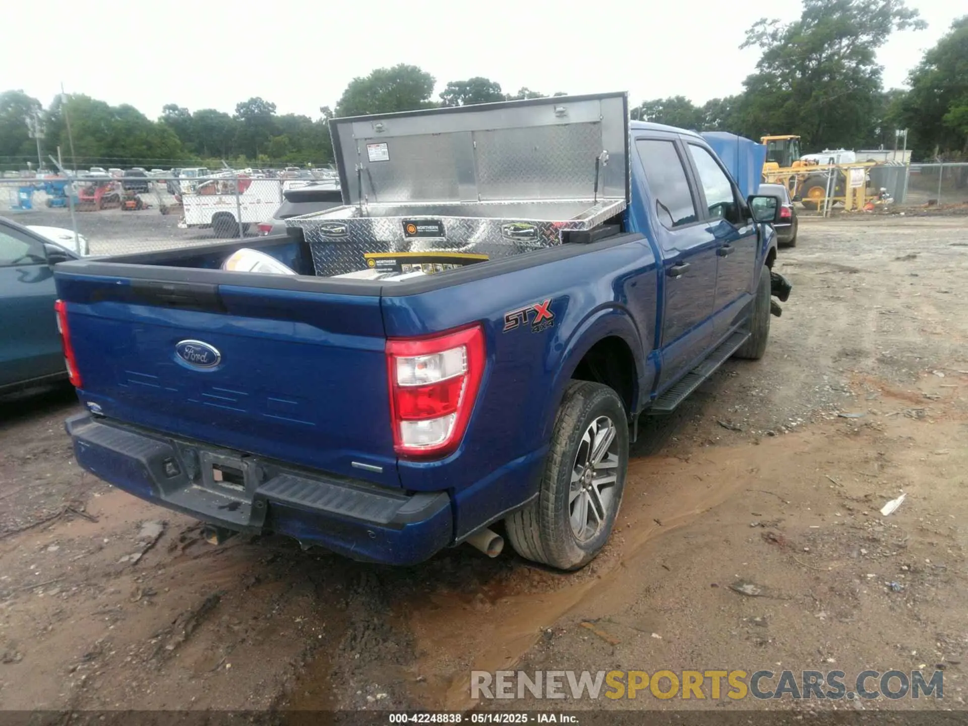 4 Photograph of a damaged car 1FTEW1EP3NKD77904 FORD F-150 2022
