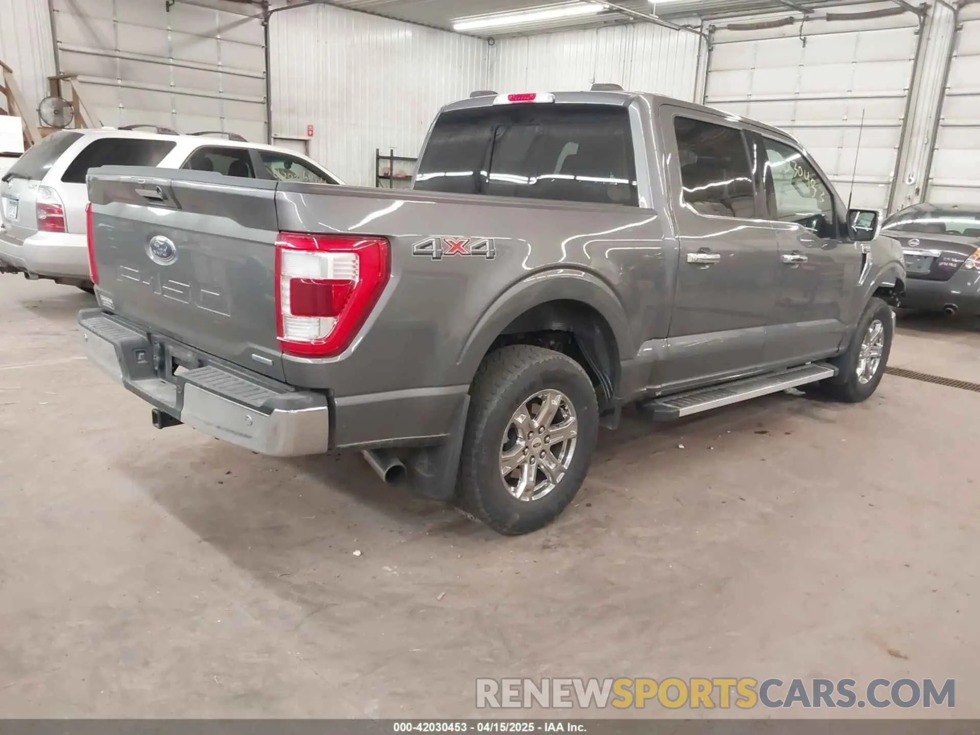 4 Photograph of a damaged car 1FTEW1EP4NKD40845 FORD F-150 2022