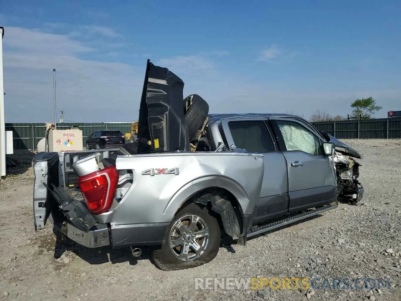 3 Photograph of a damaged car 1FTEW1EP5NKE03502 FORD F-150 2022