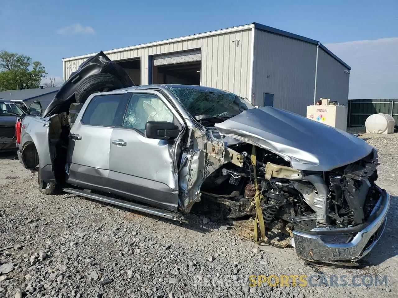 4 Photograph of a damaged car 1FTEW1EP5NKE03502 FORD F-150 2022