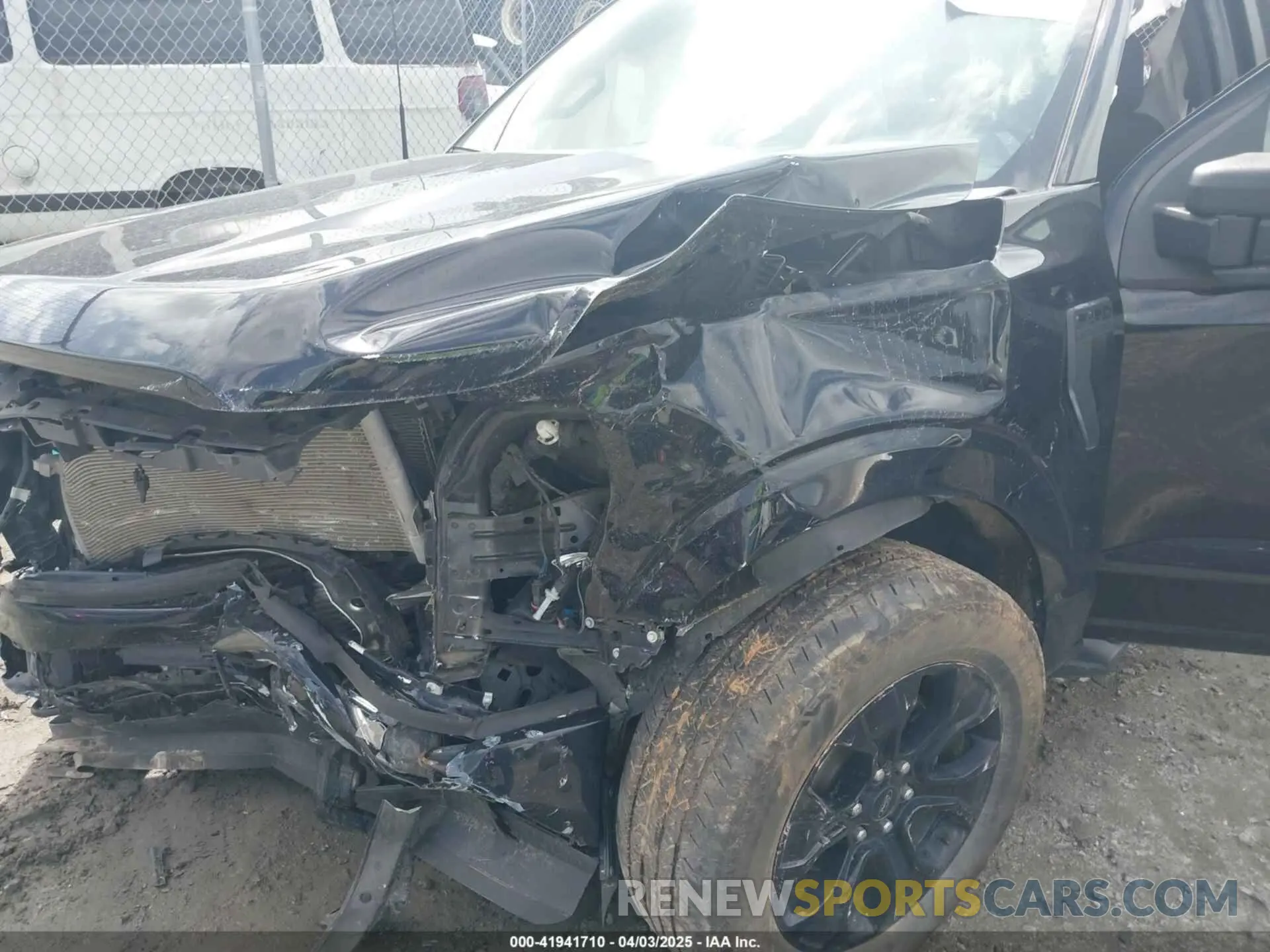 6 Photograph of a damaged car 1FTEW1EP6NFA92347 FORD F-150 2022