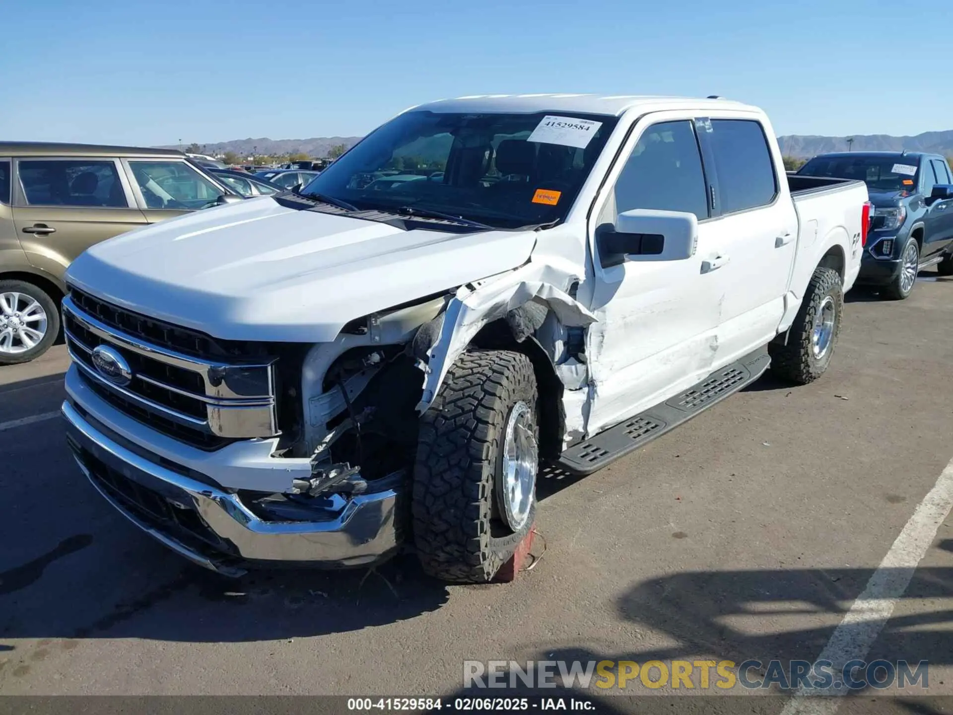 2 Photograph of a damaged car 1FTEW1EP6NKD44699 FORD F-150 2022